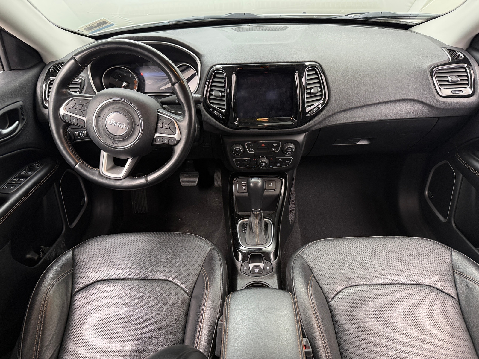 Thumbnail: 2021 Jeep Compass - 2