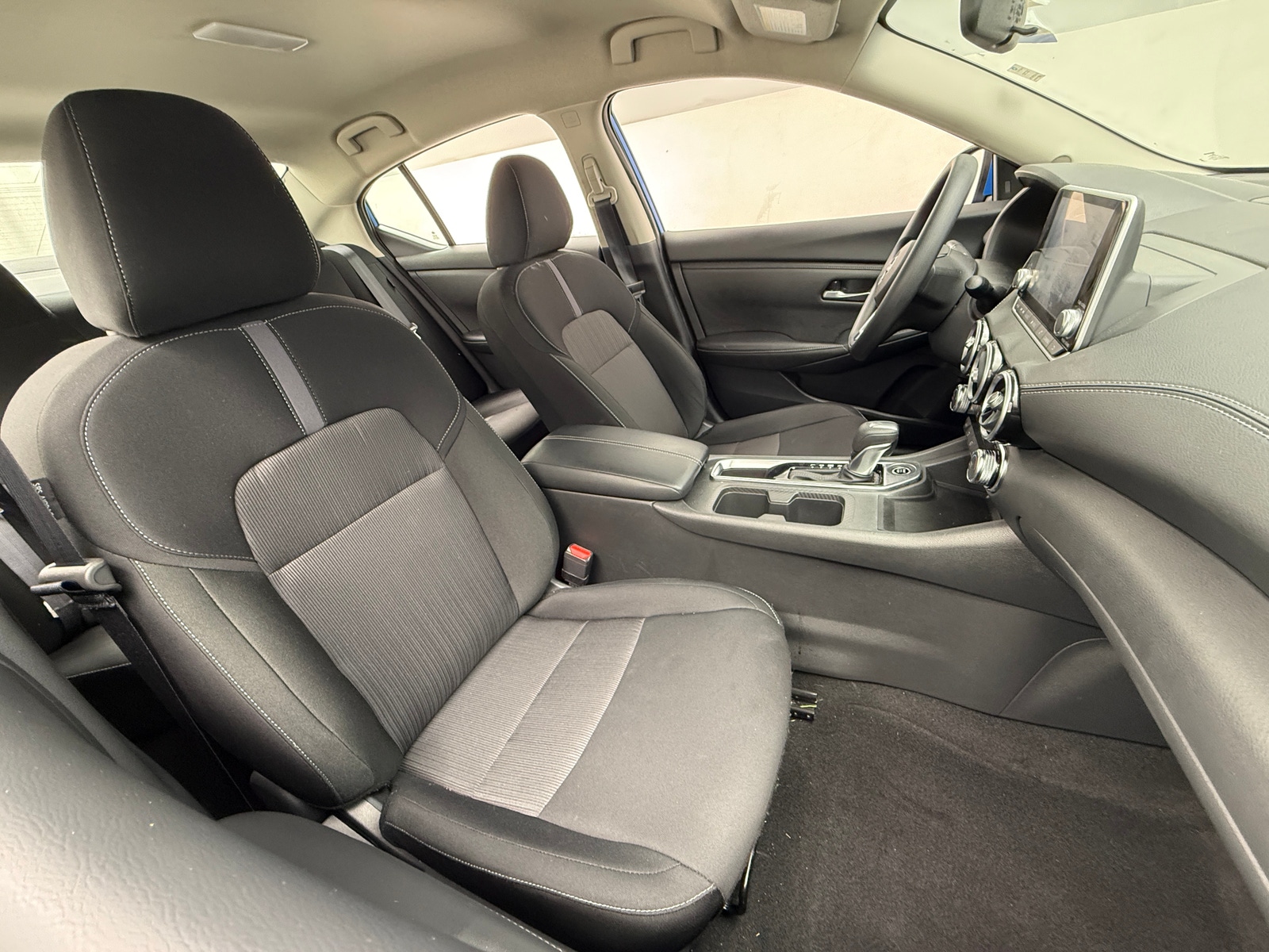 Thumbnail: 2025 Nissan Sentra - 2