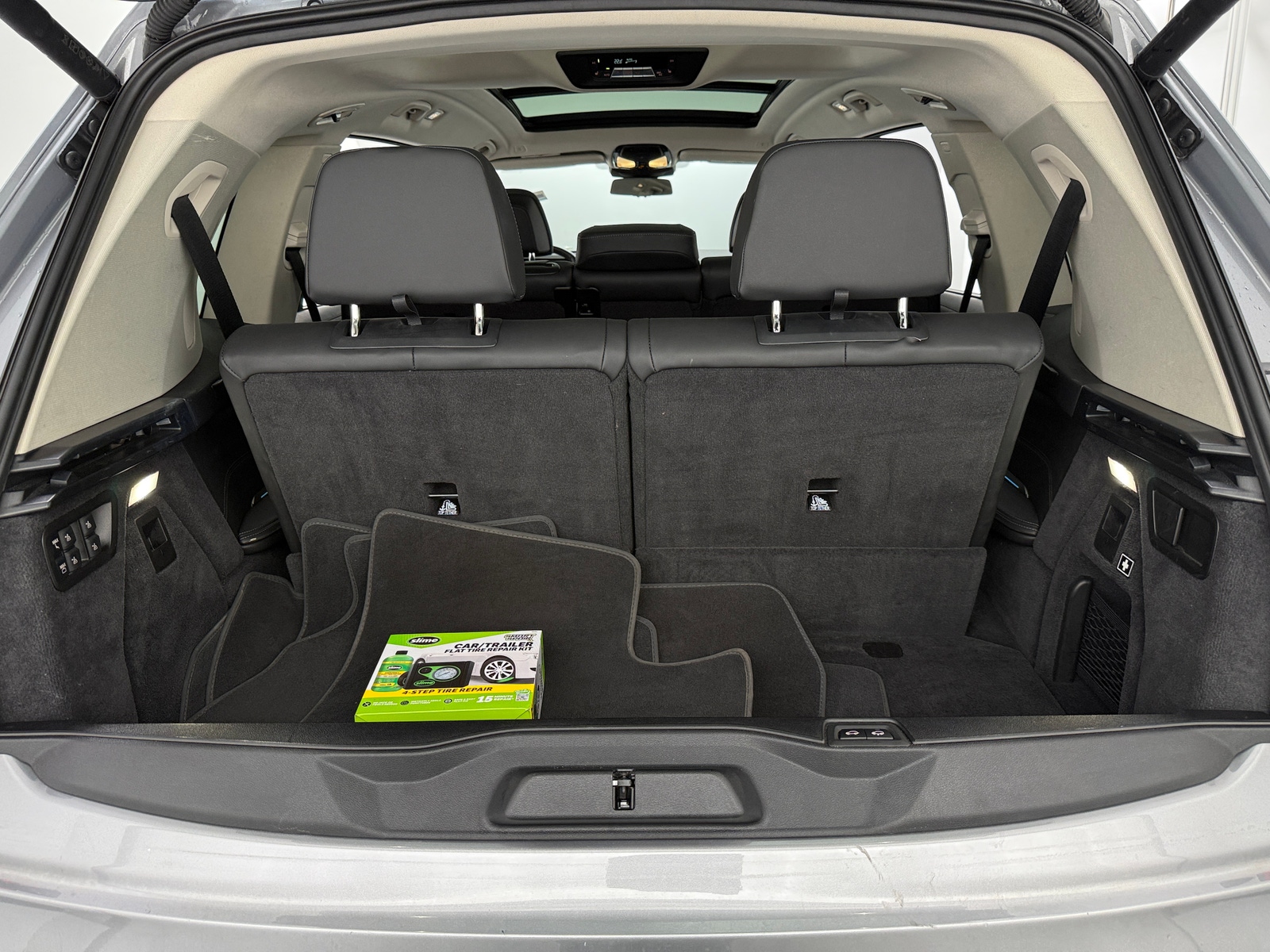 Thumbnail: 2024 BMW X7 - 6