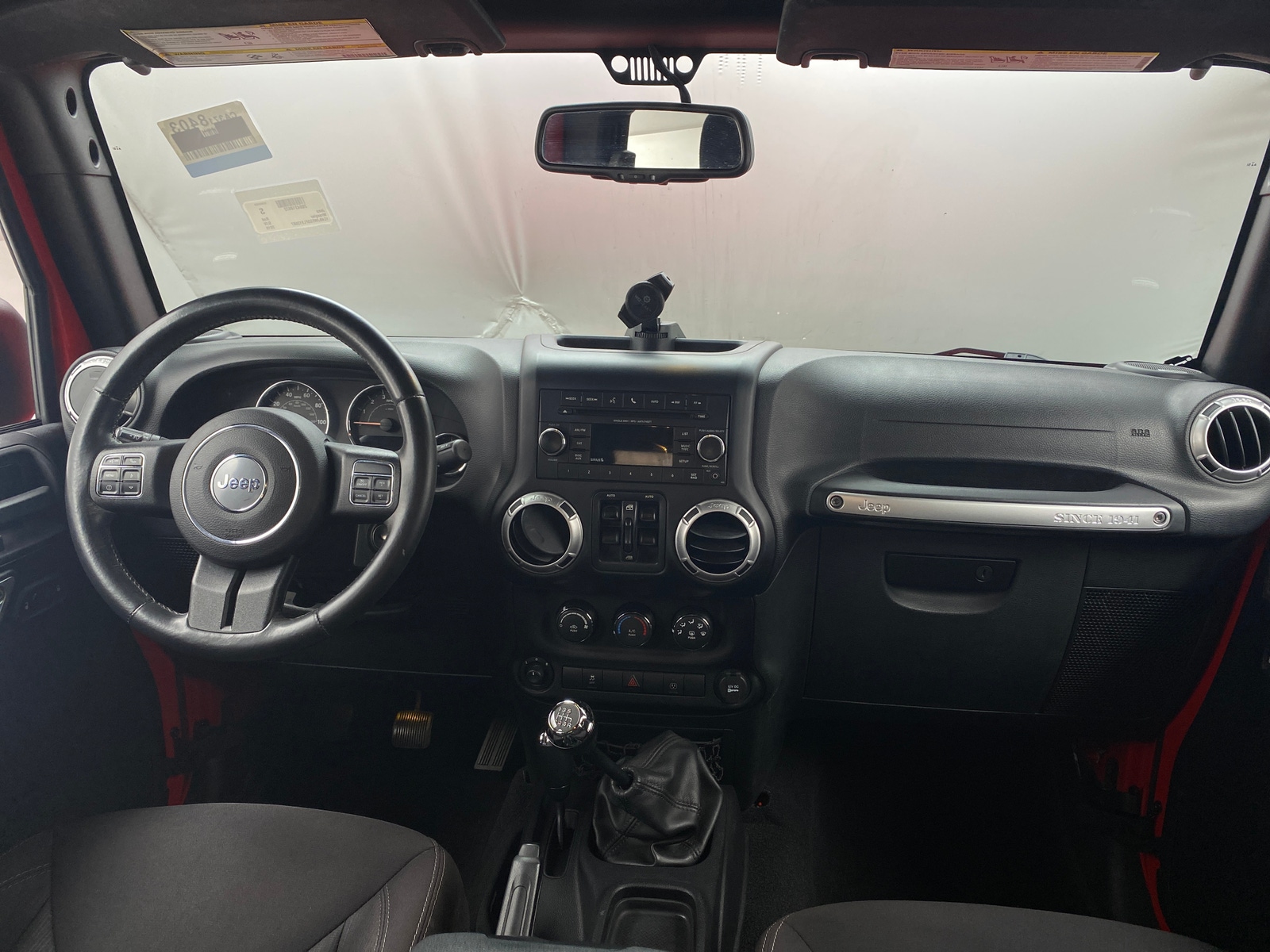 Thumbnail: 2015 Jeep Wrangler - 3