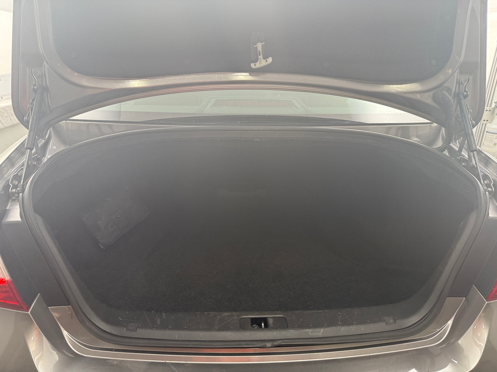 Thumbnail: 2012 INFINITI M37 - 6