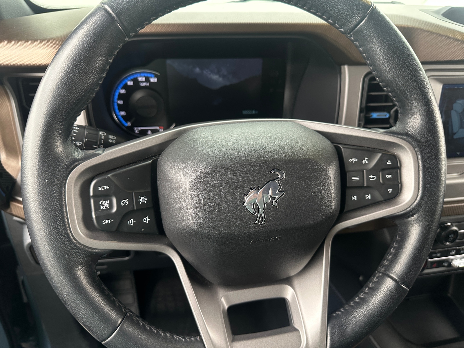 Thumbnail: 2023 Ford Bronco - 4