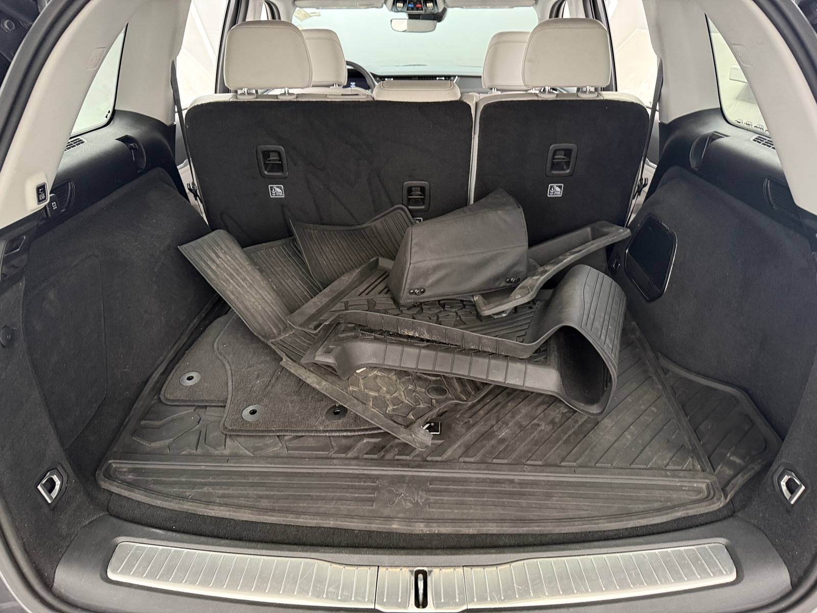 Thumbnail: 2022 Jeep Grand Cherokee - 6