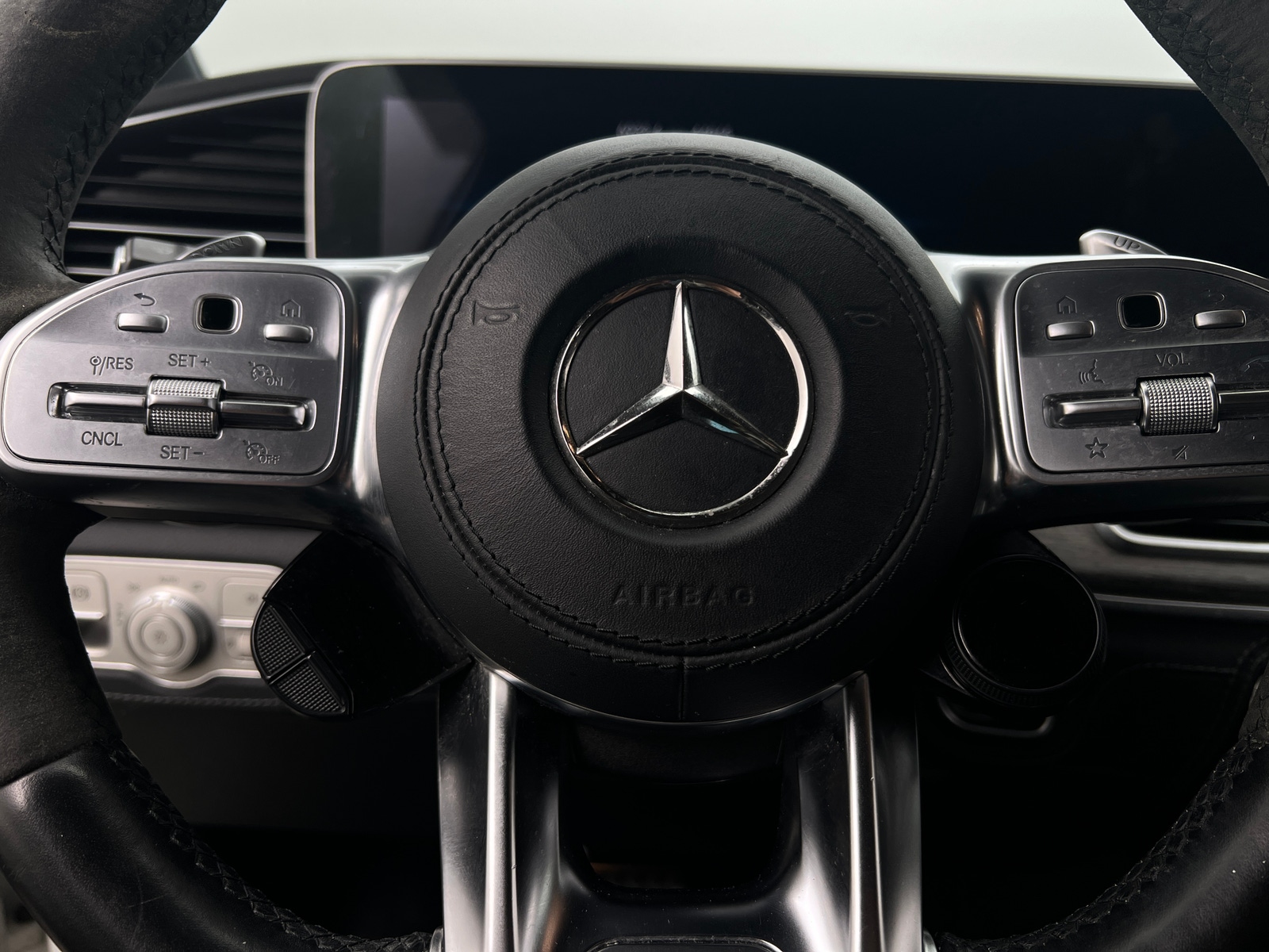 Thumbnail: 2021 Mercedes-Benz GLE - 4