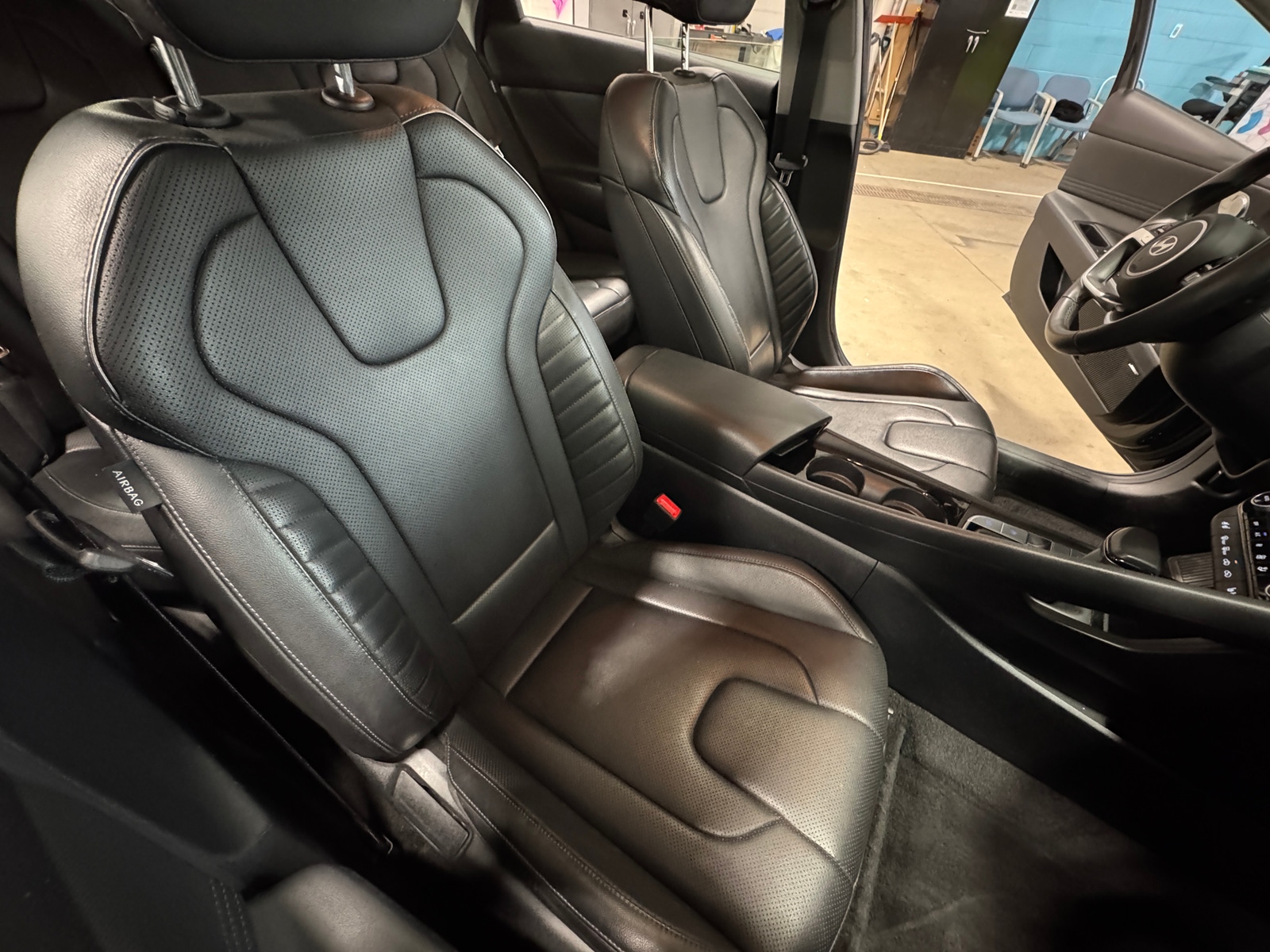 Thumbnail: 2025 Hyundai Elantra - 2