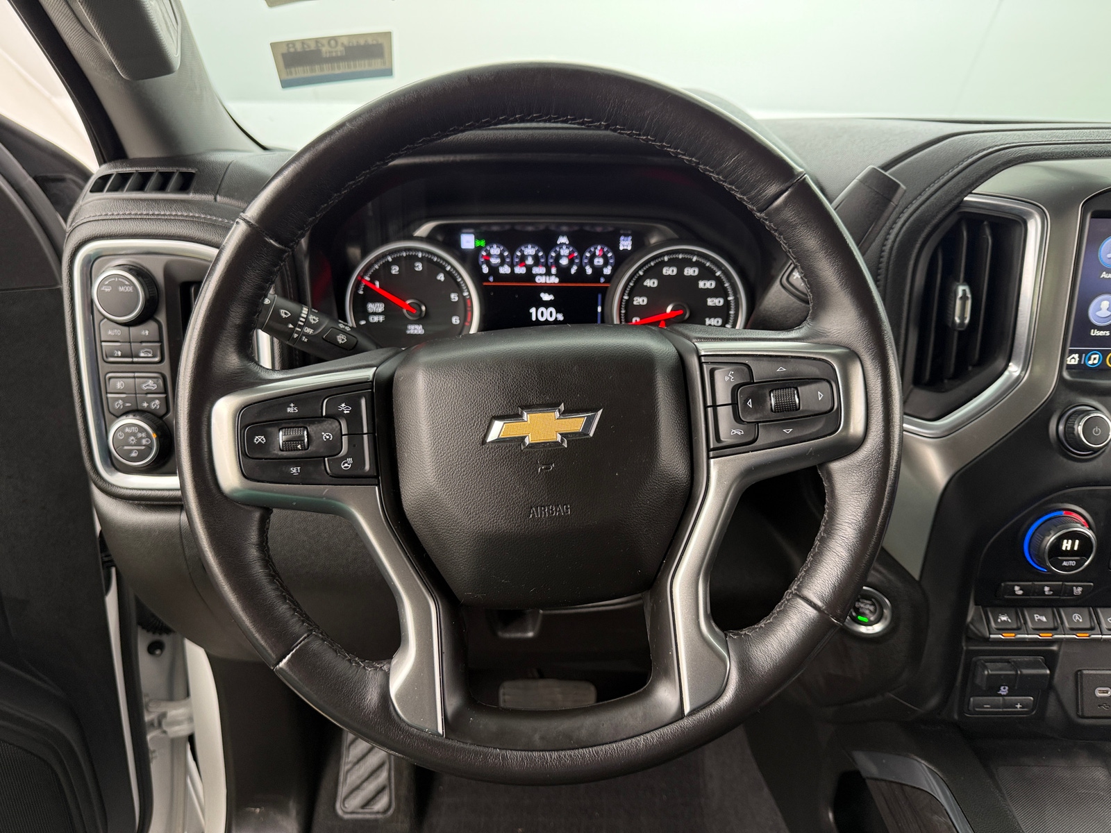 Thumbnail: 2020 Chevrolet Silverado 1500 - 4