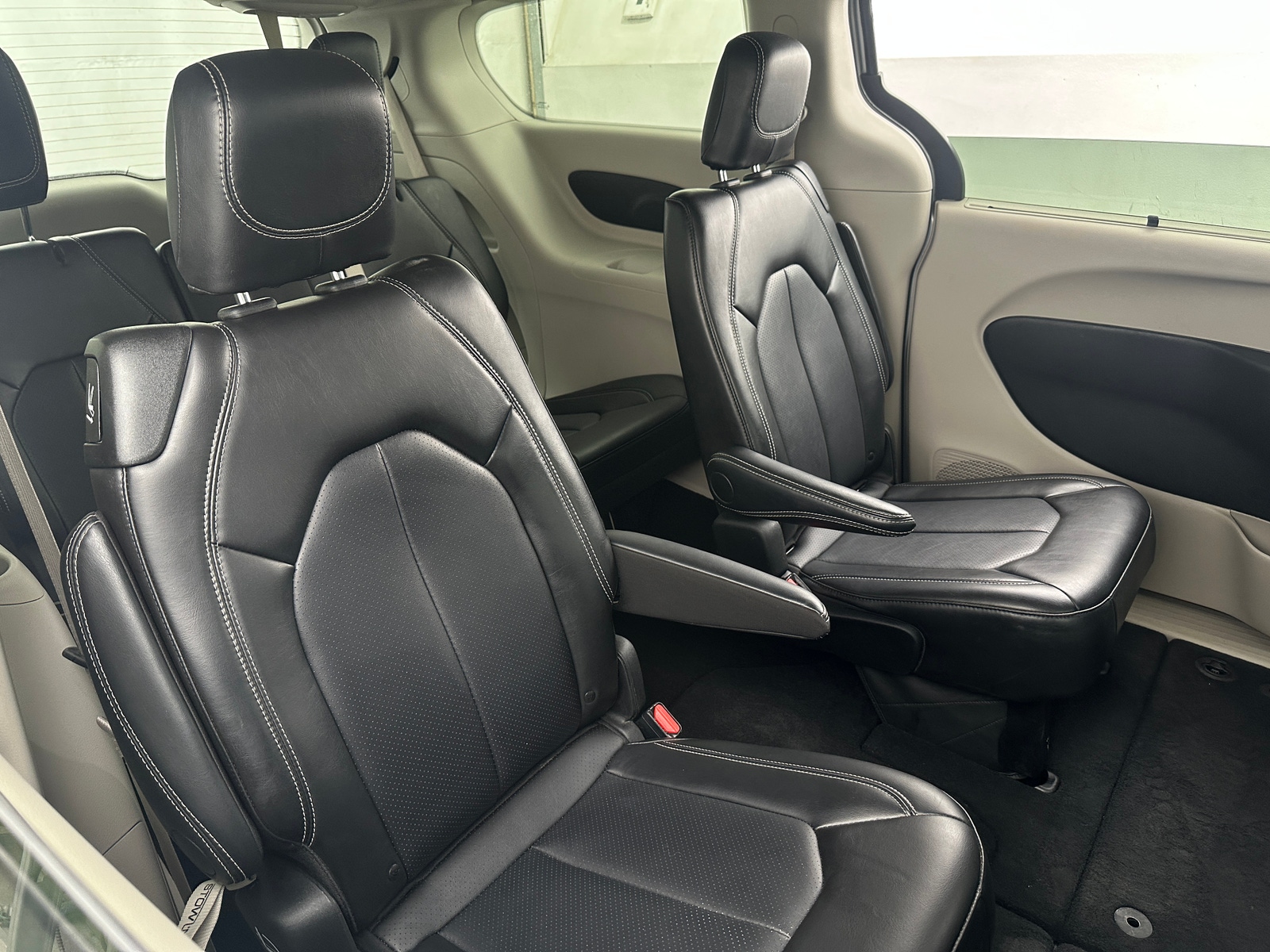 Thumbnail: 2024 Chrysler Pacifica - 5