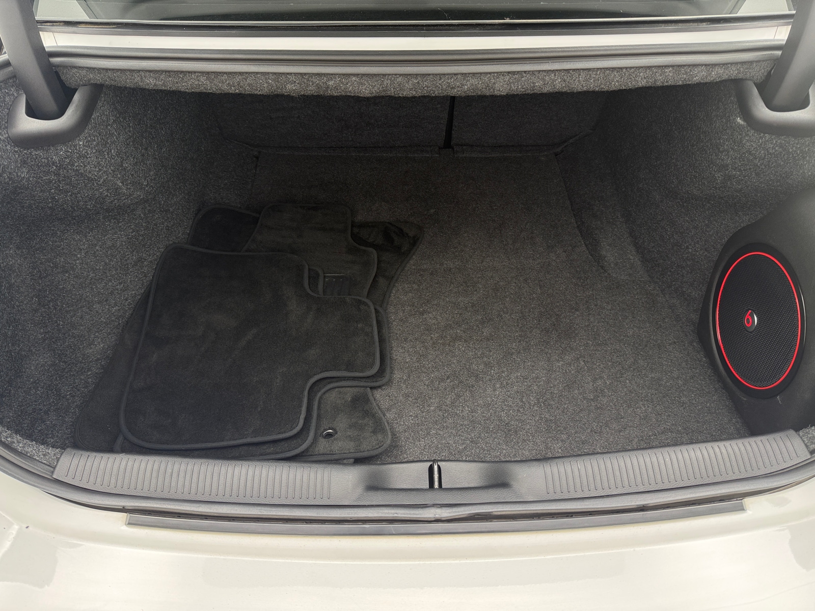 Thumbnail: 2018 Dodge Charger - 7