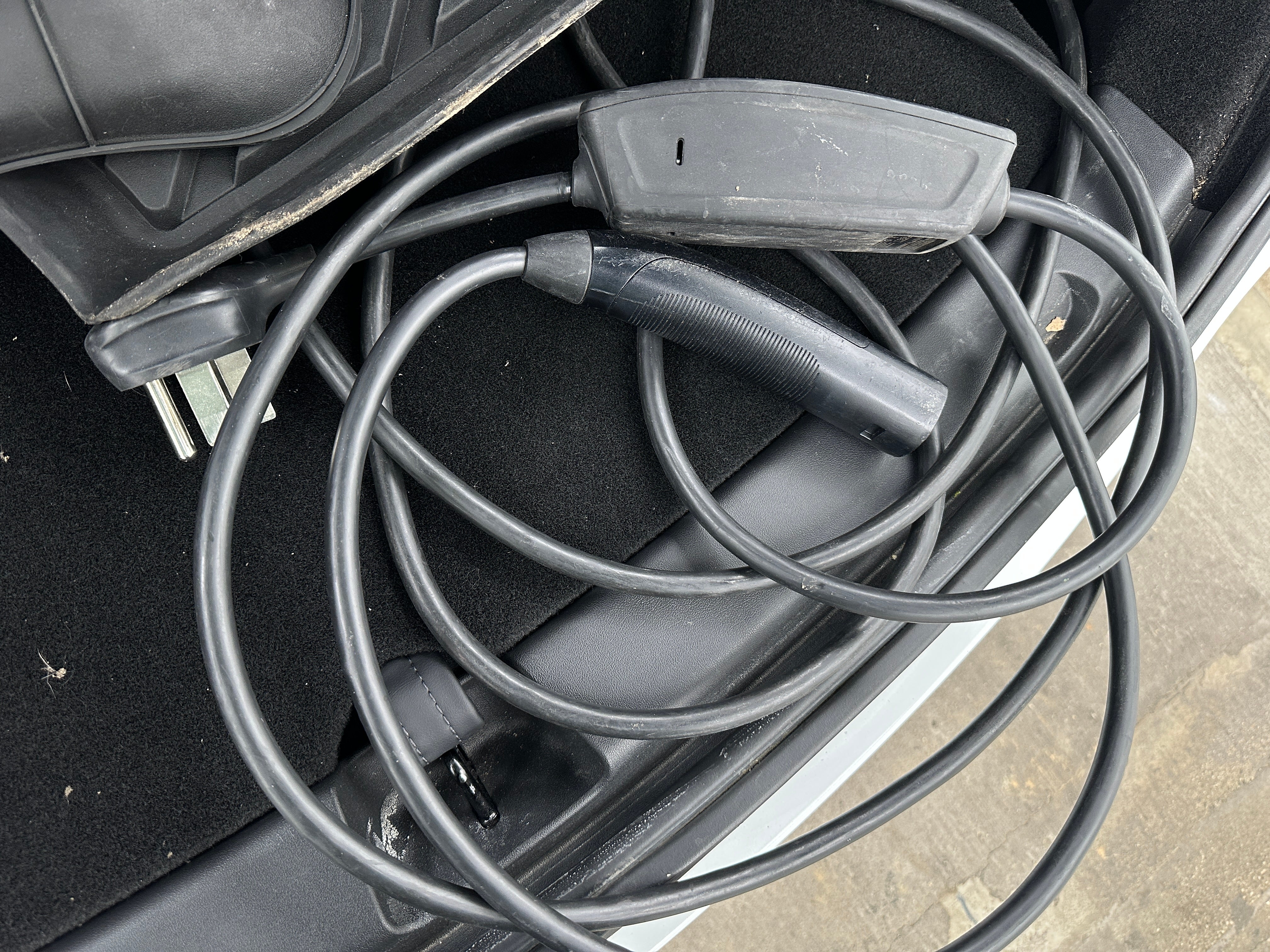 Used 2022 Tesla Model Y Long Range with VIN 7SAYGDEE1NF400753 for sale in Northfield, Minnesota