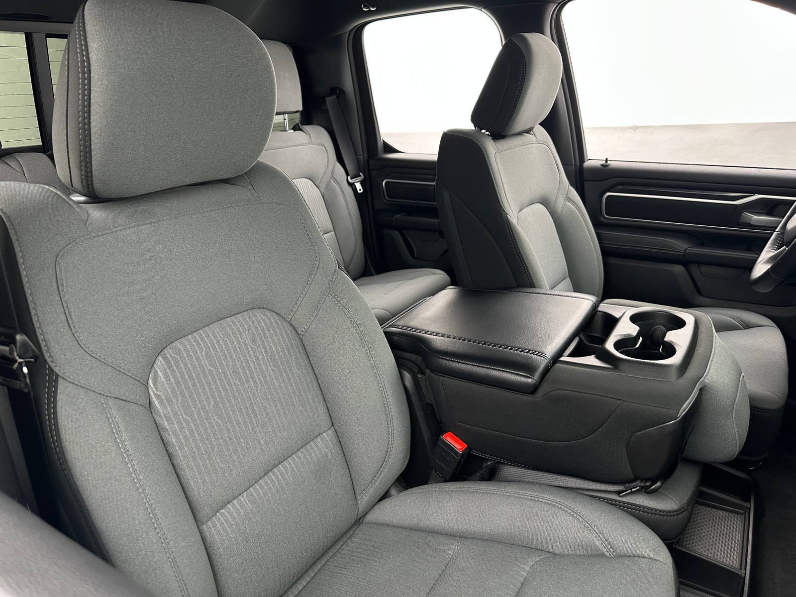 Thumbnail: 2024 RAM 1500 - 2