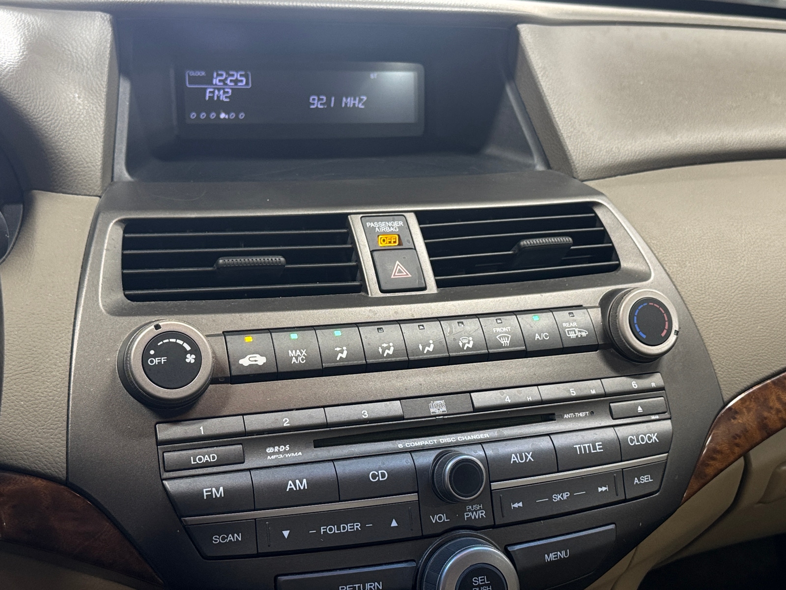 Thumbnail: 2010 Honda Accord - 4