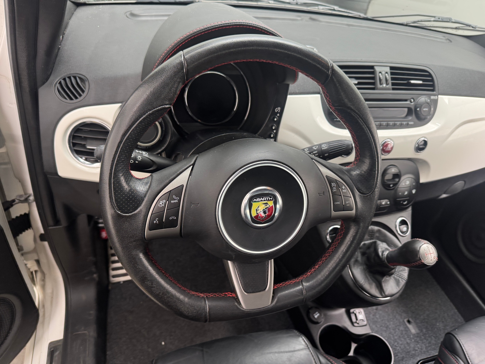Thumbnail: 2015 Fiat 500 - 5