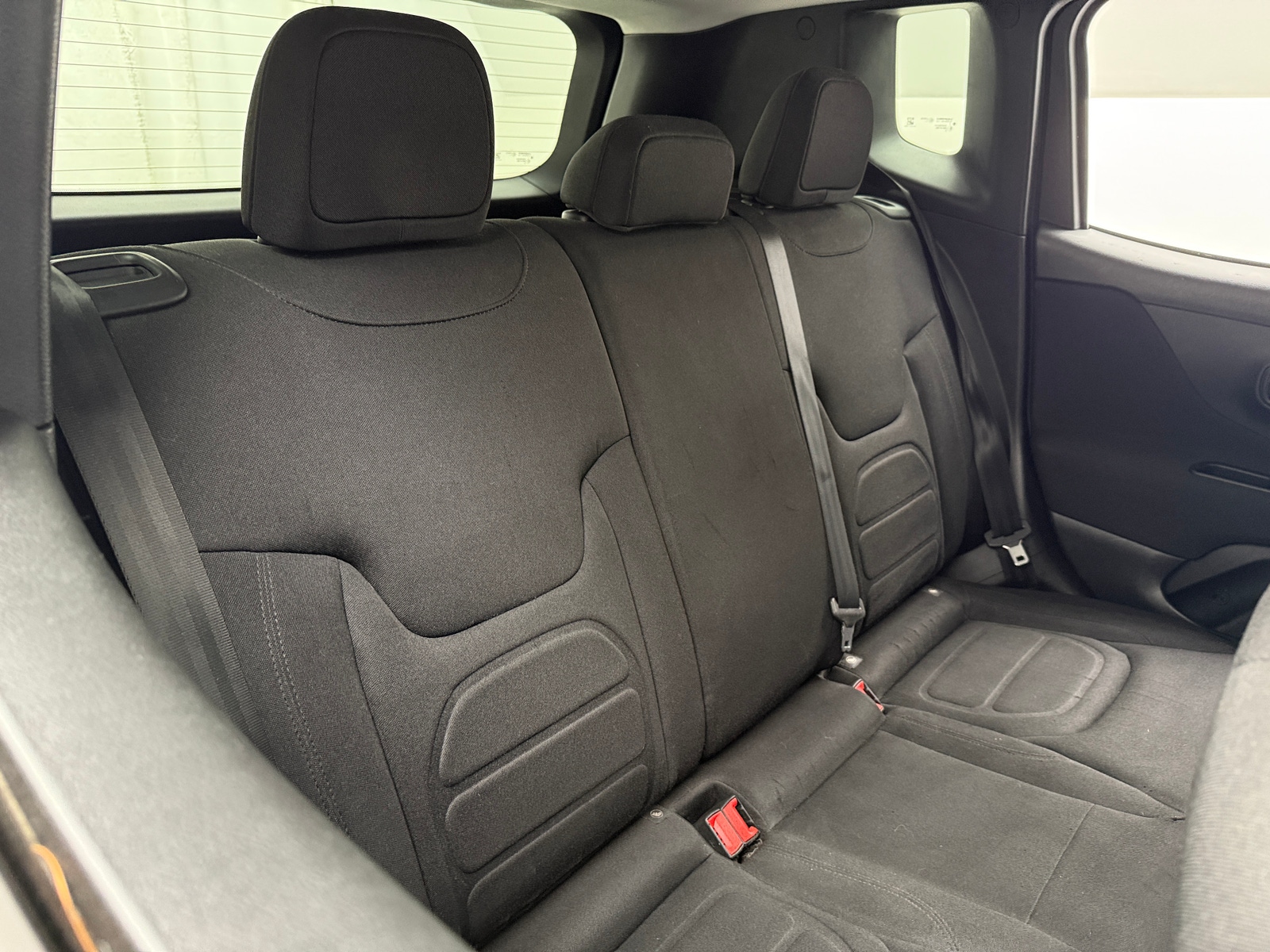 Thumbnail: 2018 Jeep Renegade - 6