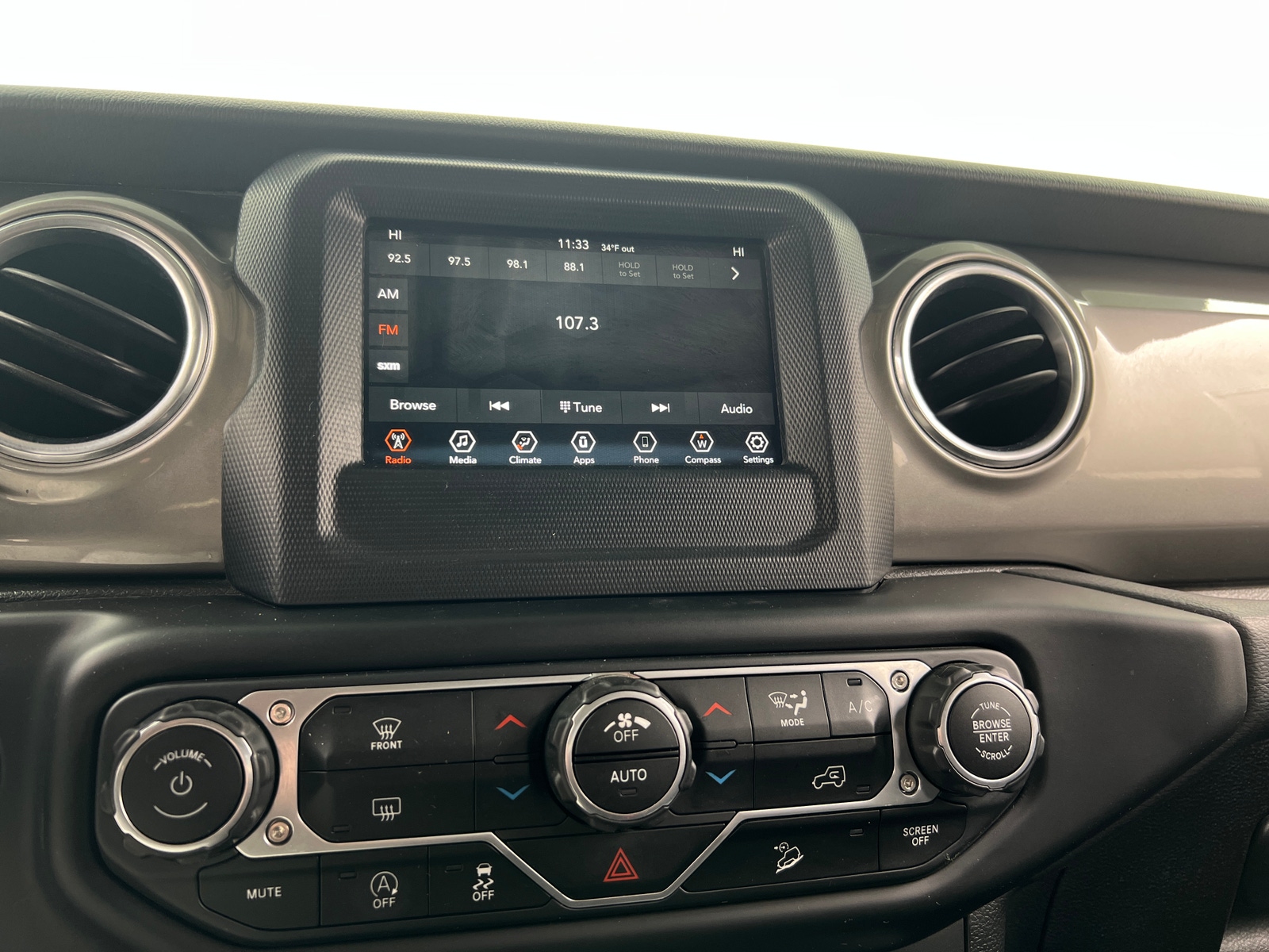 Thumbnail: 2020 Jeep Wrangler - 4