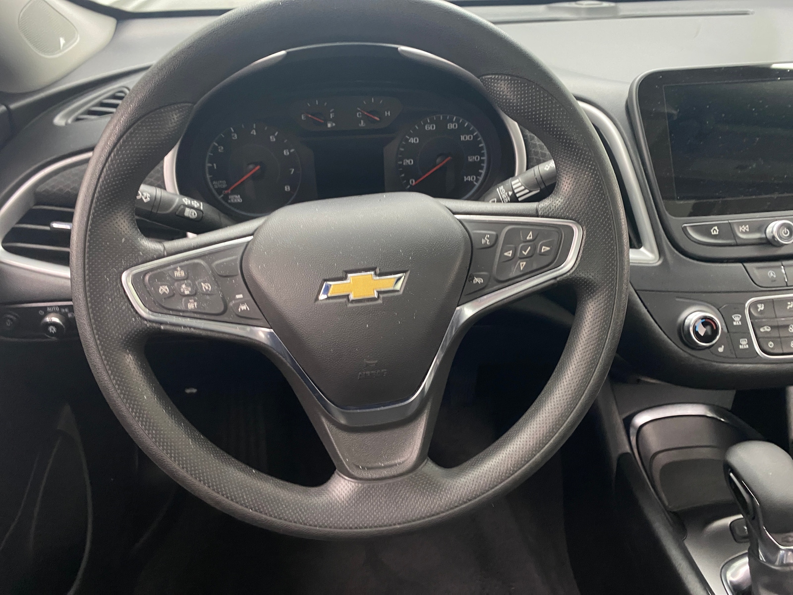 Thumbnail: 2024 Chevrolet Malibu - 5