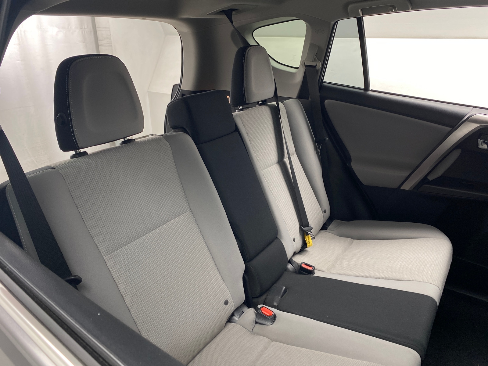 Thumbnail: 2018 Toyota RAV4 - 6