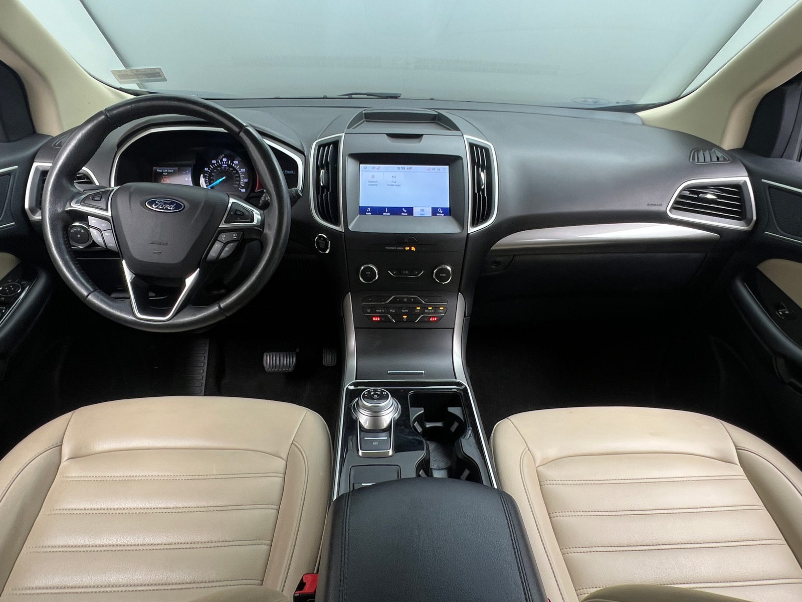 Thumbnail: 2020 Ford Edge - 2