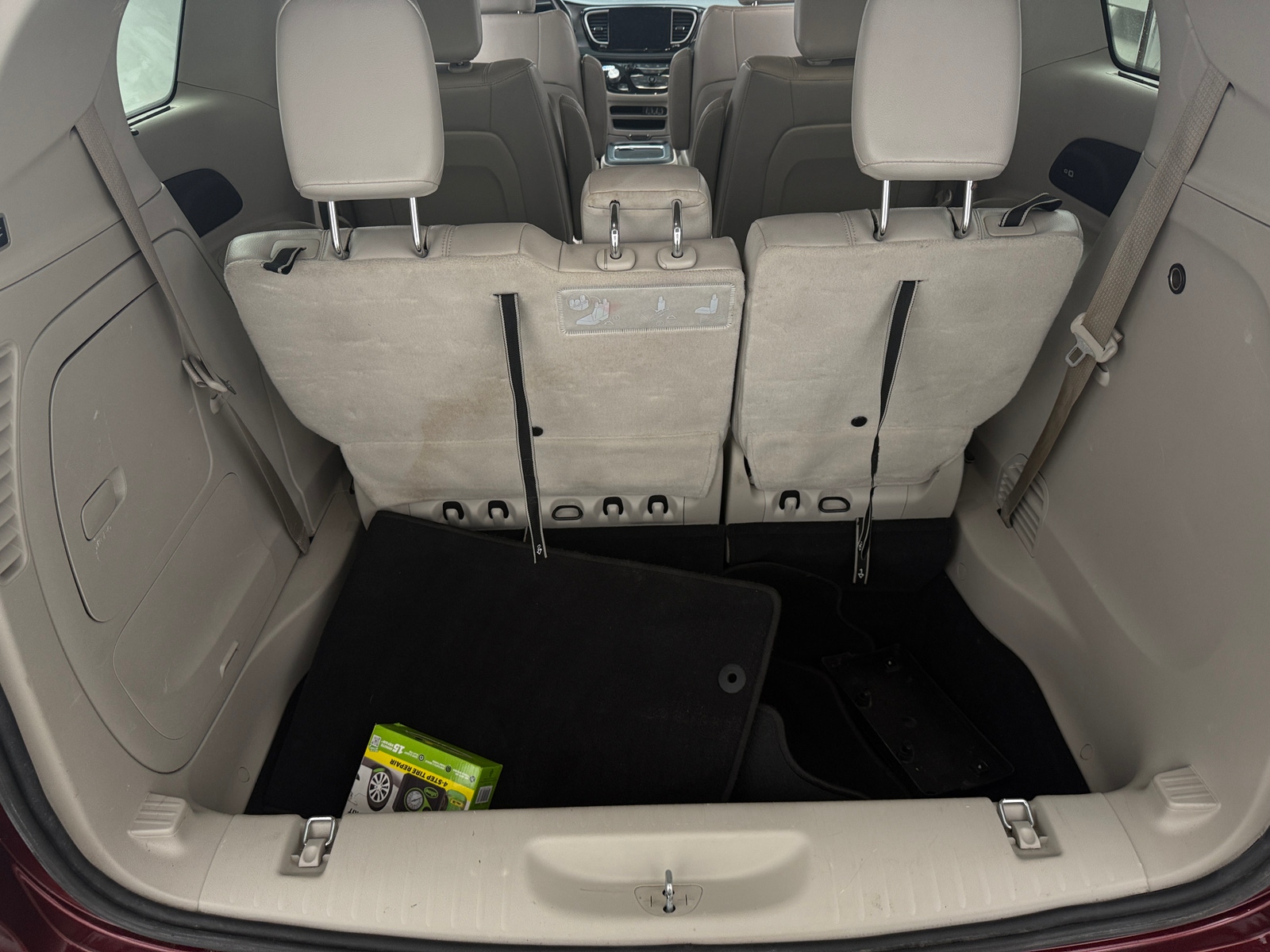 Thumbnail: 2021 Chrysler Pacifica - 6