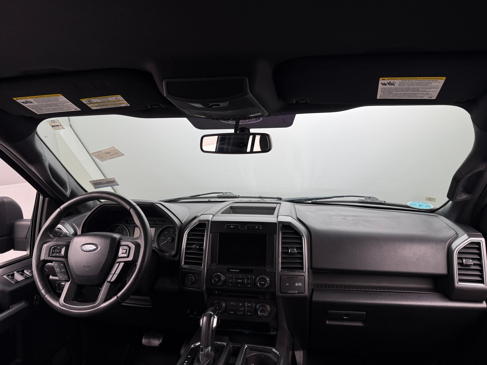 Thumbnail: 2018 Ford Econoline - 3