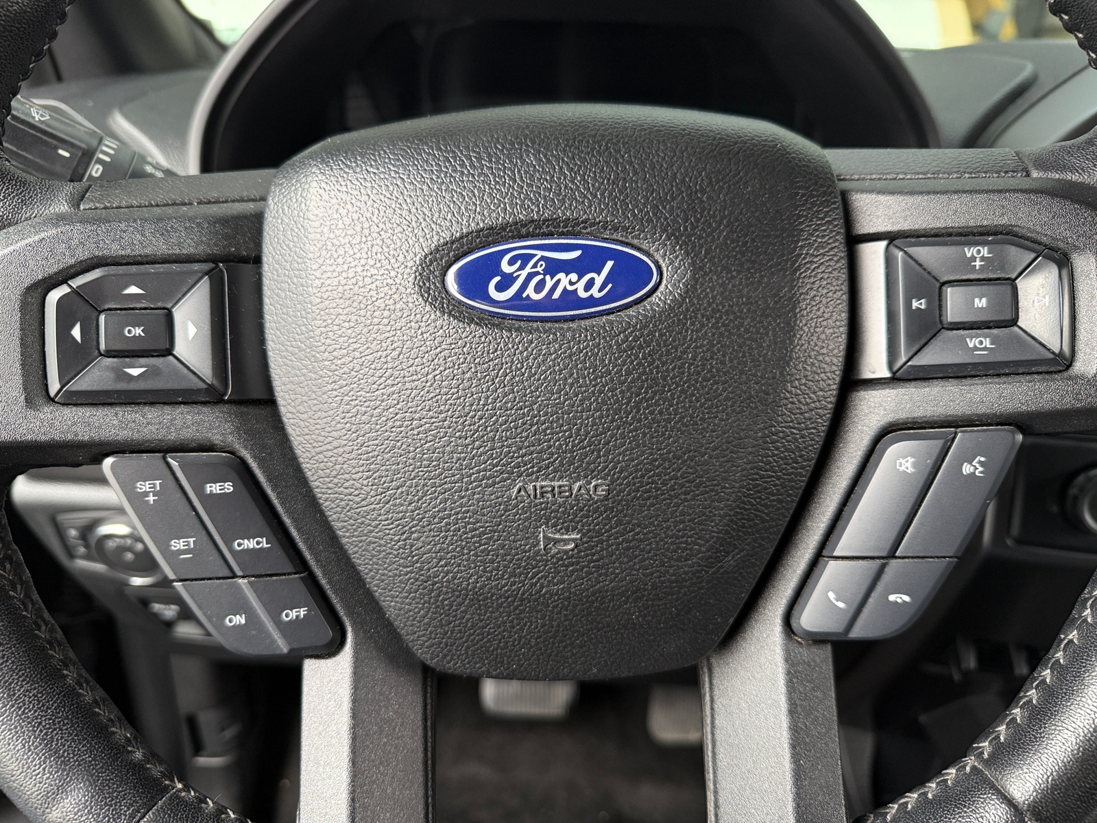 Thumbnail: 2018 Ford Econoline - 5