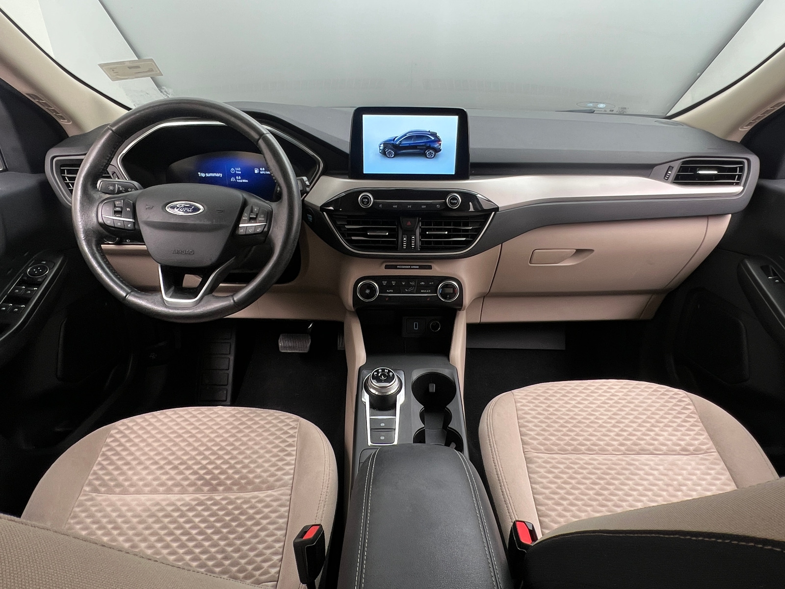 Thumbnail: 2020 Ford Escape - 3