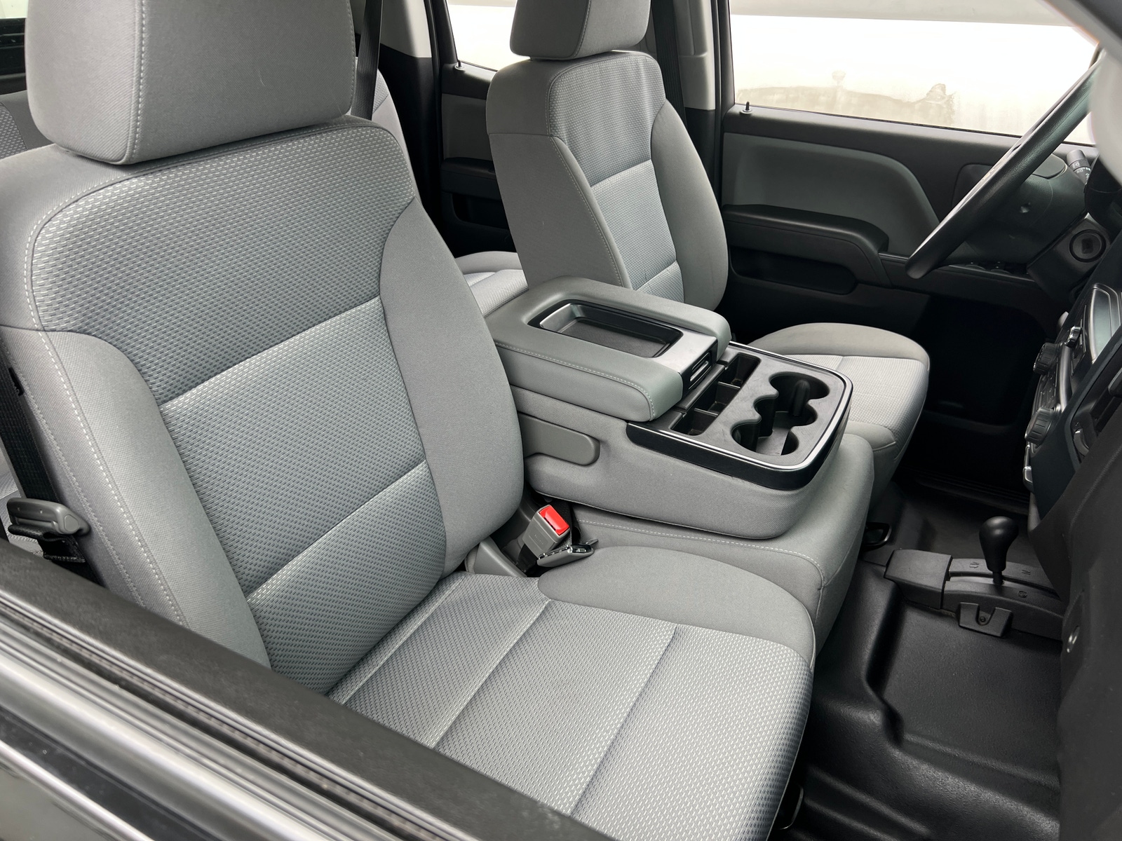 Thumbnail: 2018 Chevrolet Silverado 1500 - 2