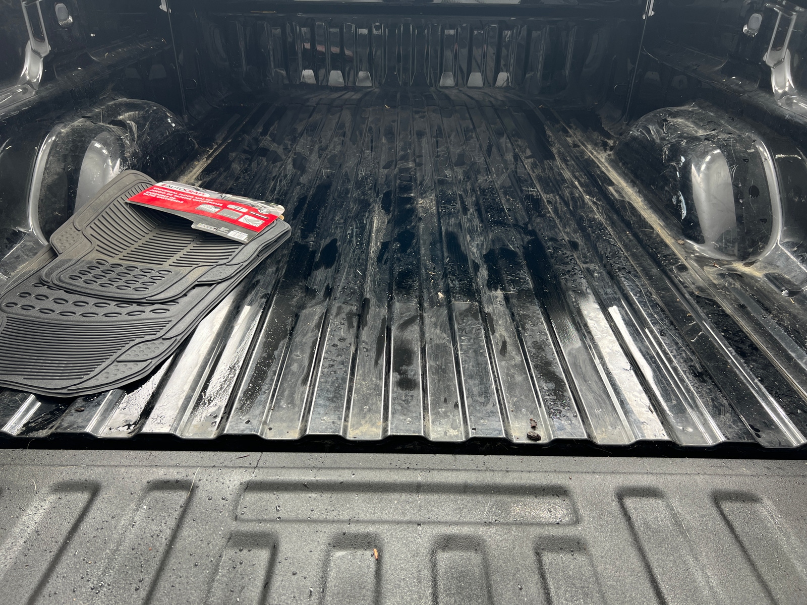 Thumbnail: 2018 Chevrolet Silverado 1500 - 7