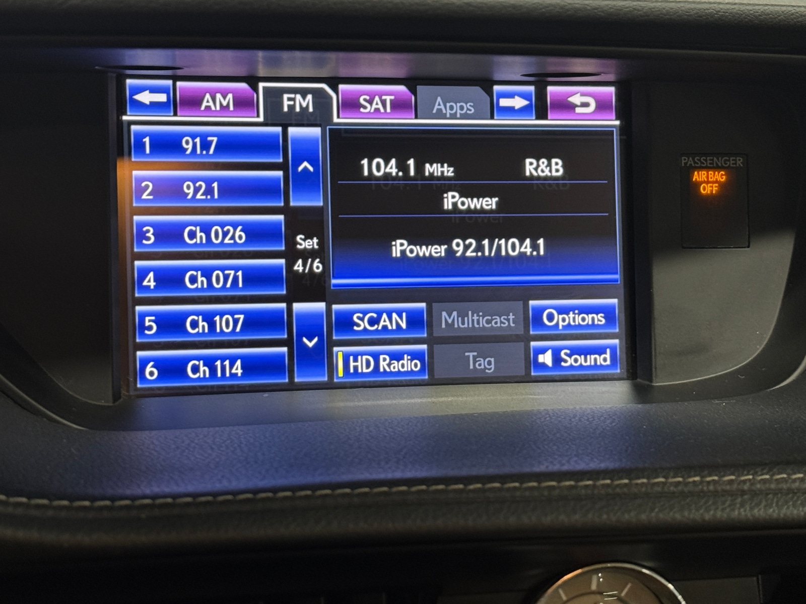 Thumbnail: 2013 Lexus ES - 3