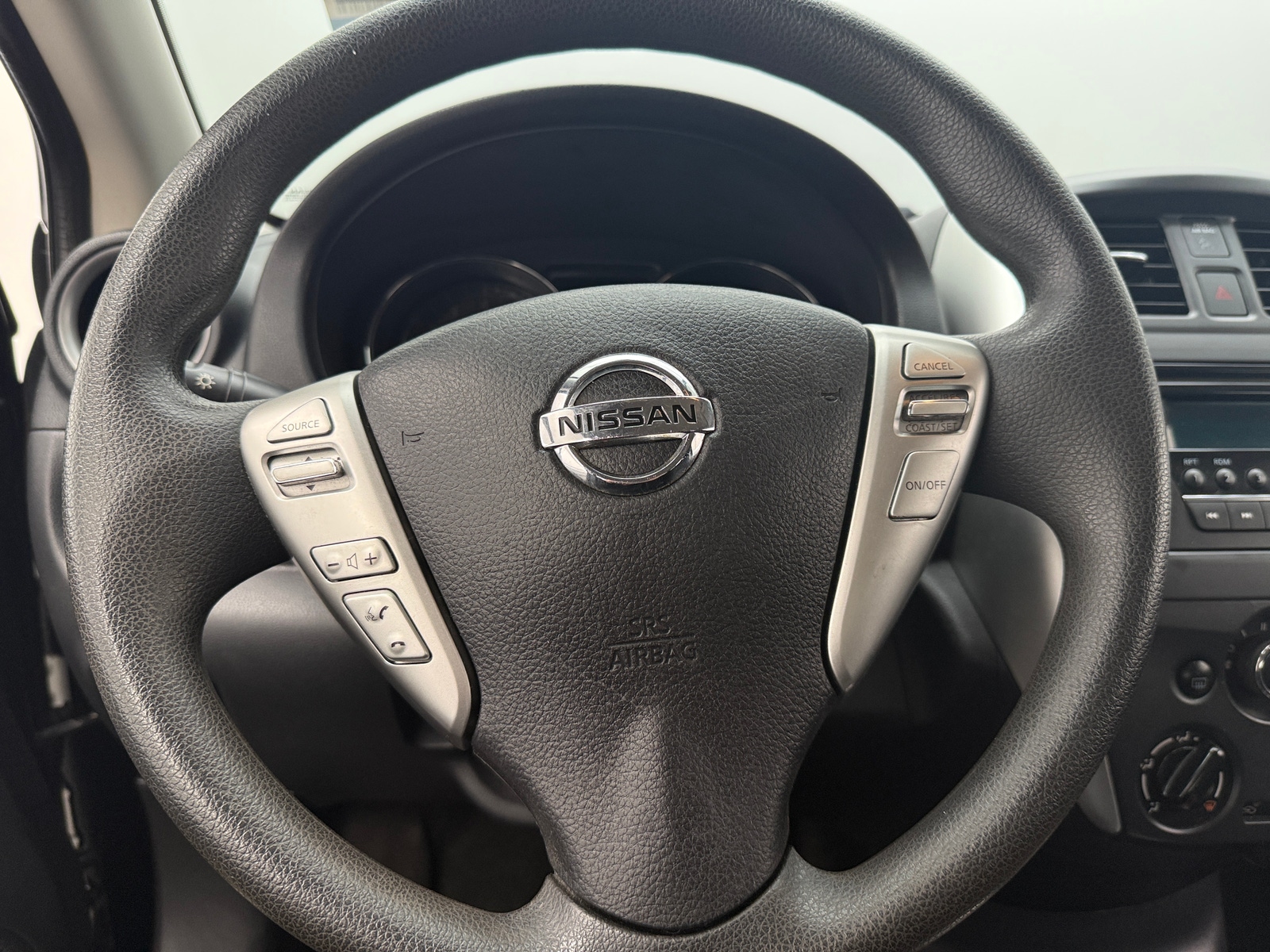Thumbnail: 2015 Nissan Versa - 5