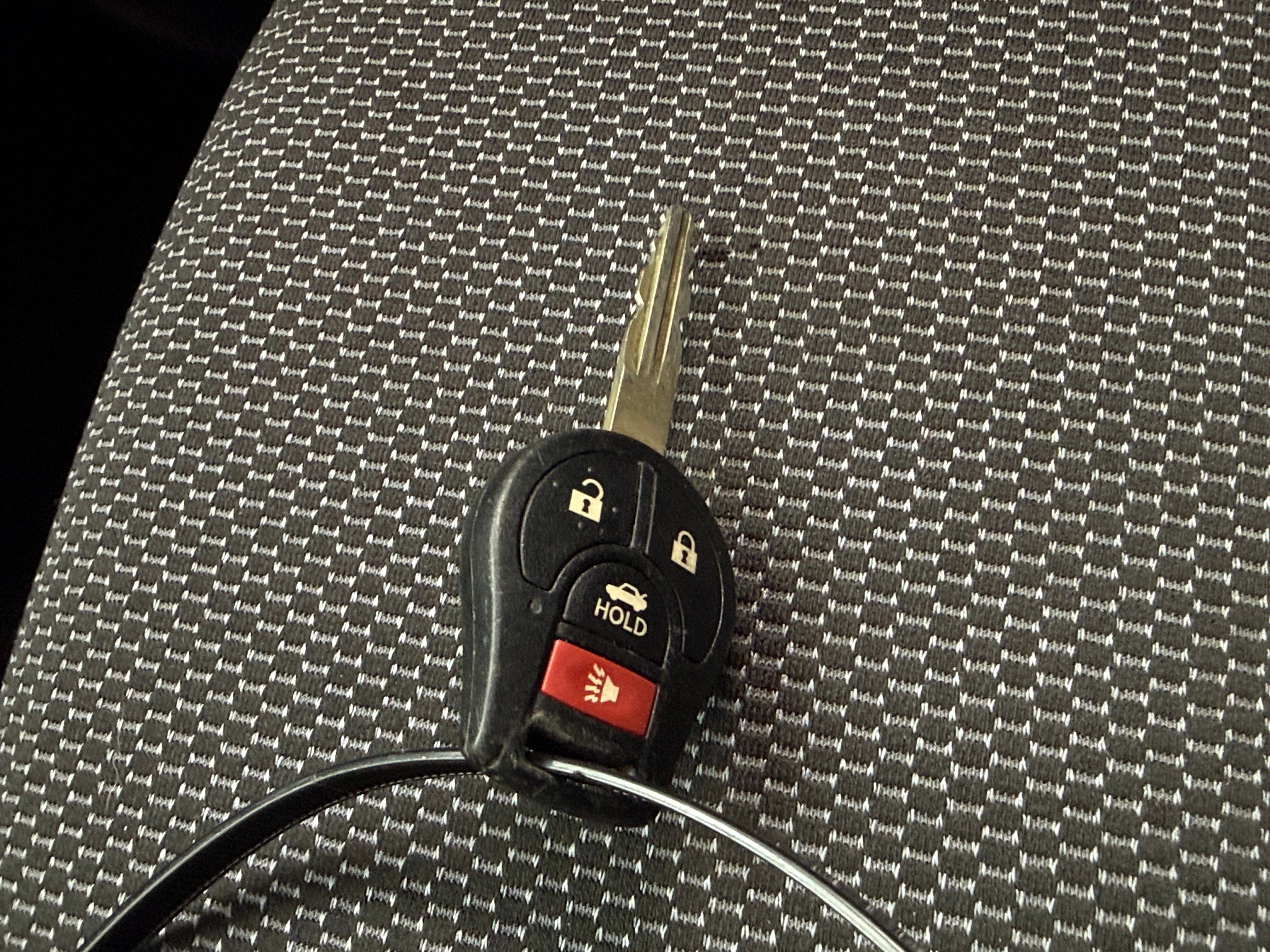 Used 2015 Nissan Versa Sedan SV with VIN 3N1CN7AP0FL889285 for sale in Oak Creek, WI