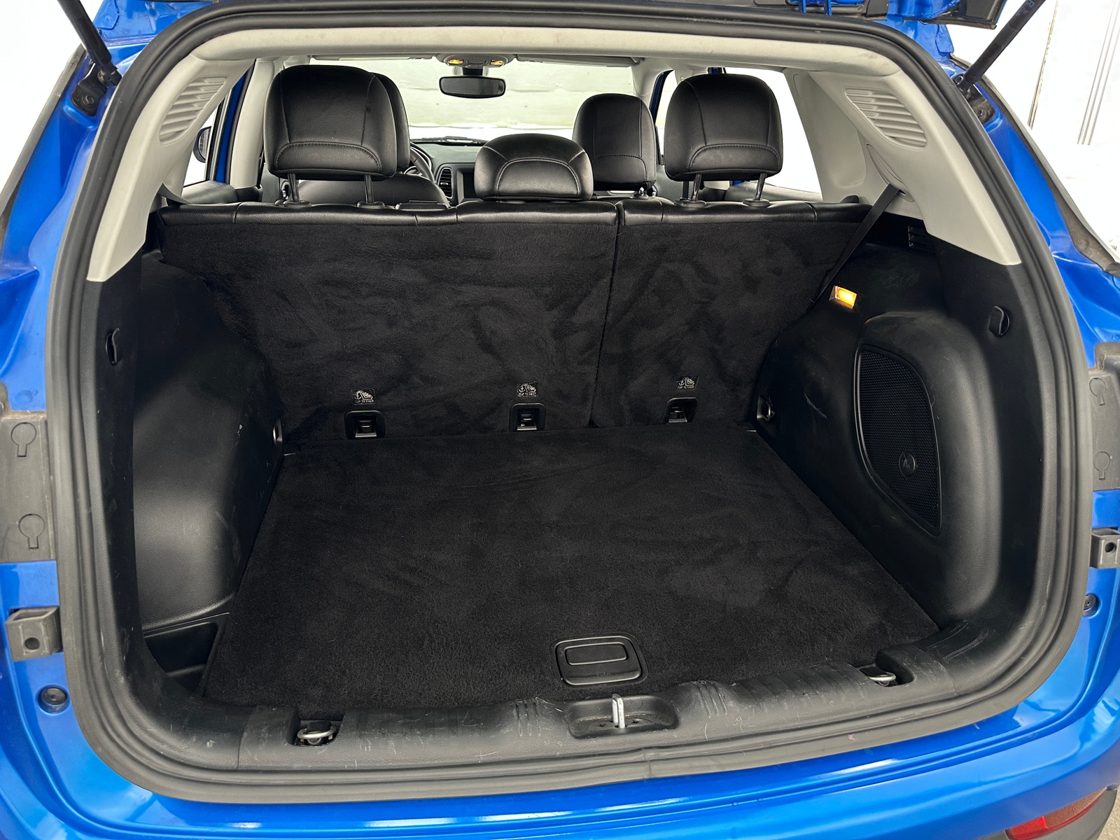 Thumbnail: 2021 Jeep Compass - 7