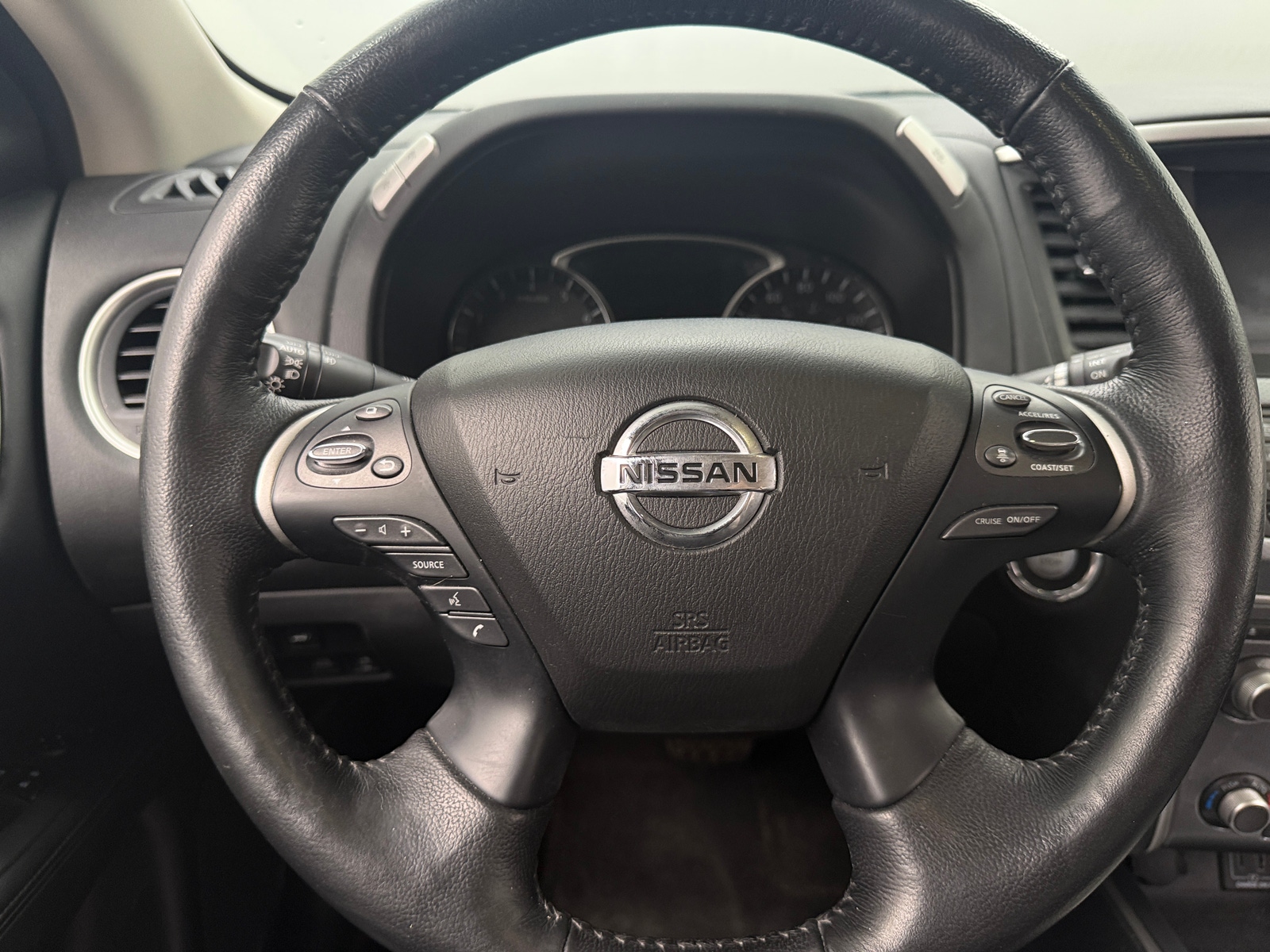 Thumbnail: 2019 Nissan Pathfinder - 4