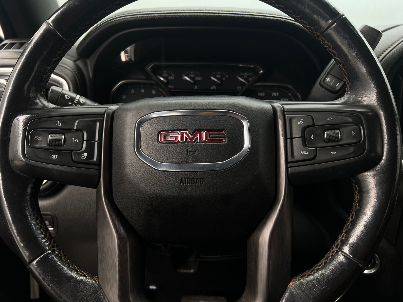 Thumbnail: 2022 GMC Sierra 1500 - 4