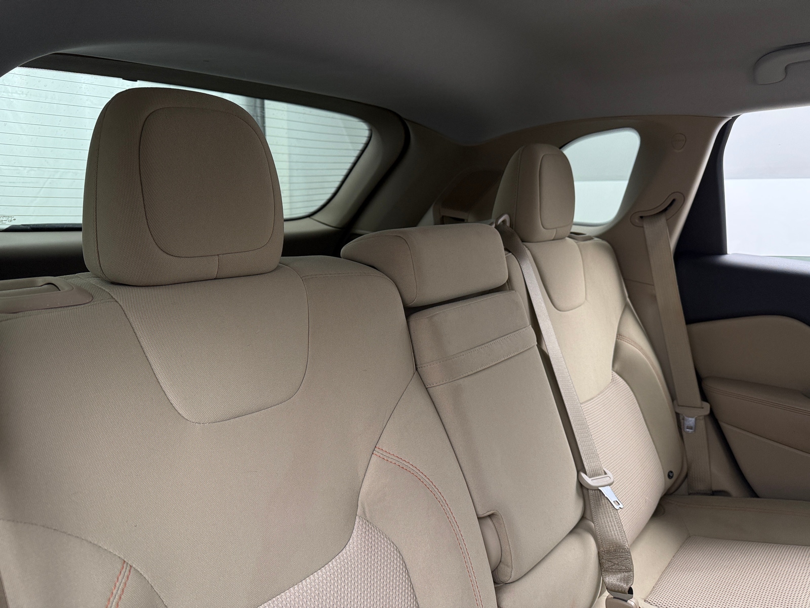 Thumbnail: 2019 Jeep Cherokee - 6