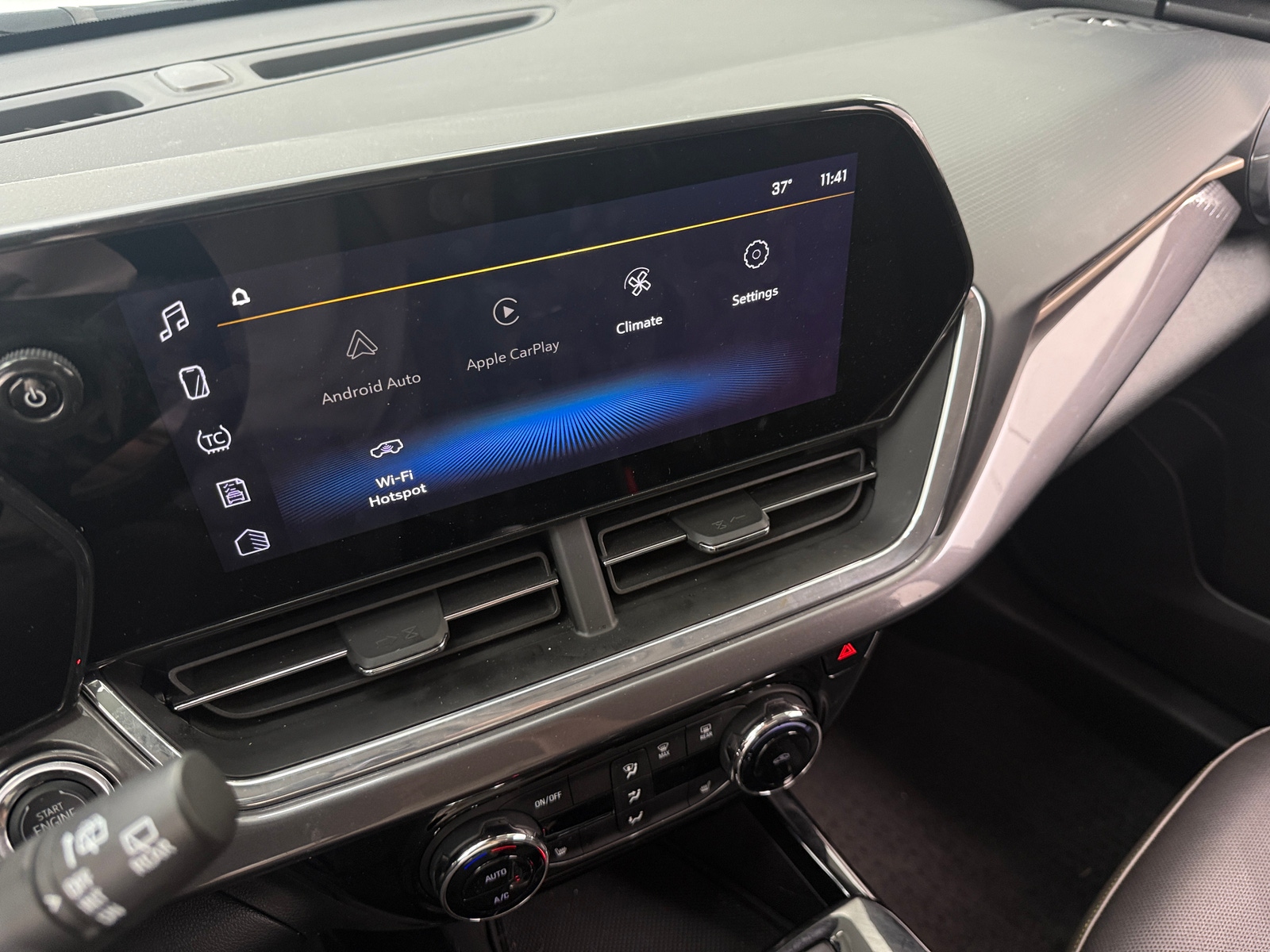 Thumbnail: 2025 Chevrolet Trax - 3