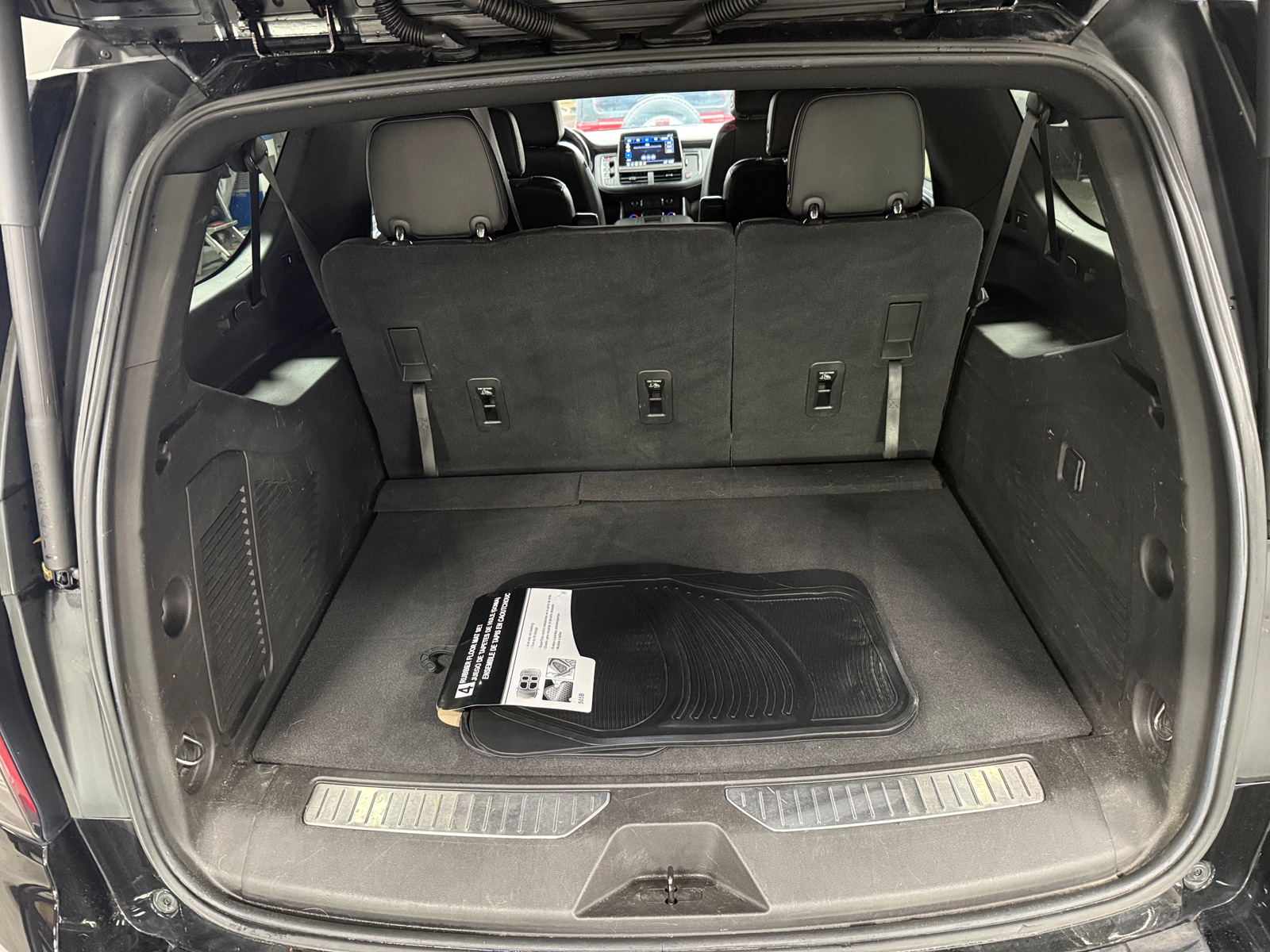 Thumbnail: 2021 Chevrolet Suburban - 6