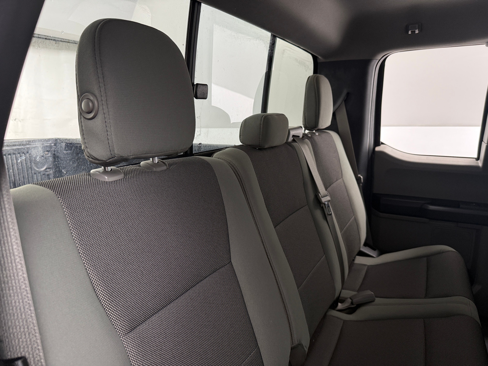 Thumbnail: 2017 Ford Econoline - 6