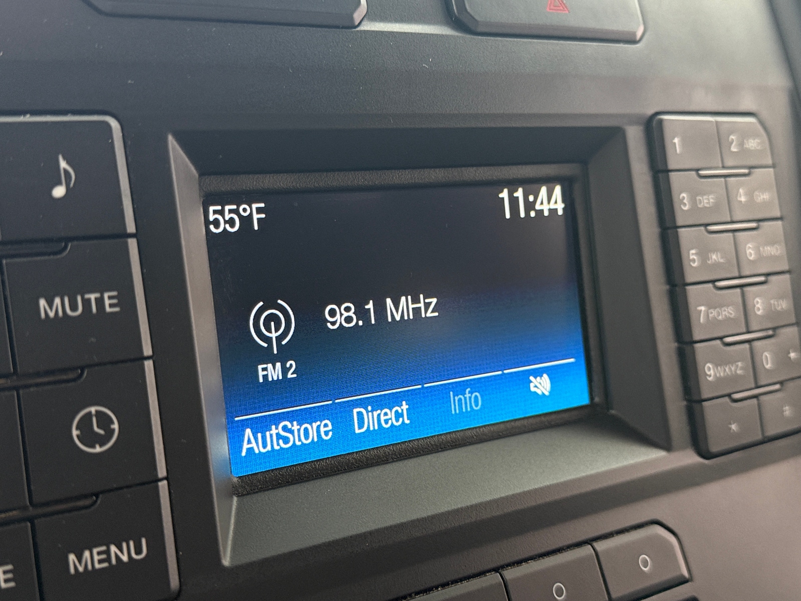 Thumbnail: 2017 Ford Econoline - 4