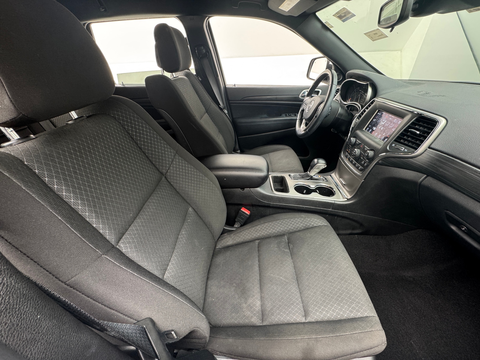 Thumbnail: 2021 Jeep Grand Cherokee - 2