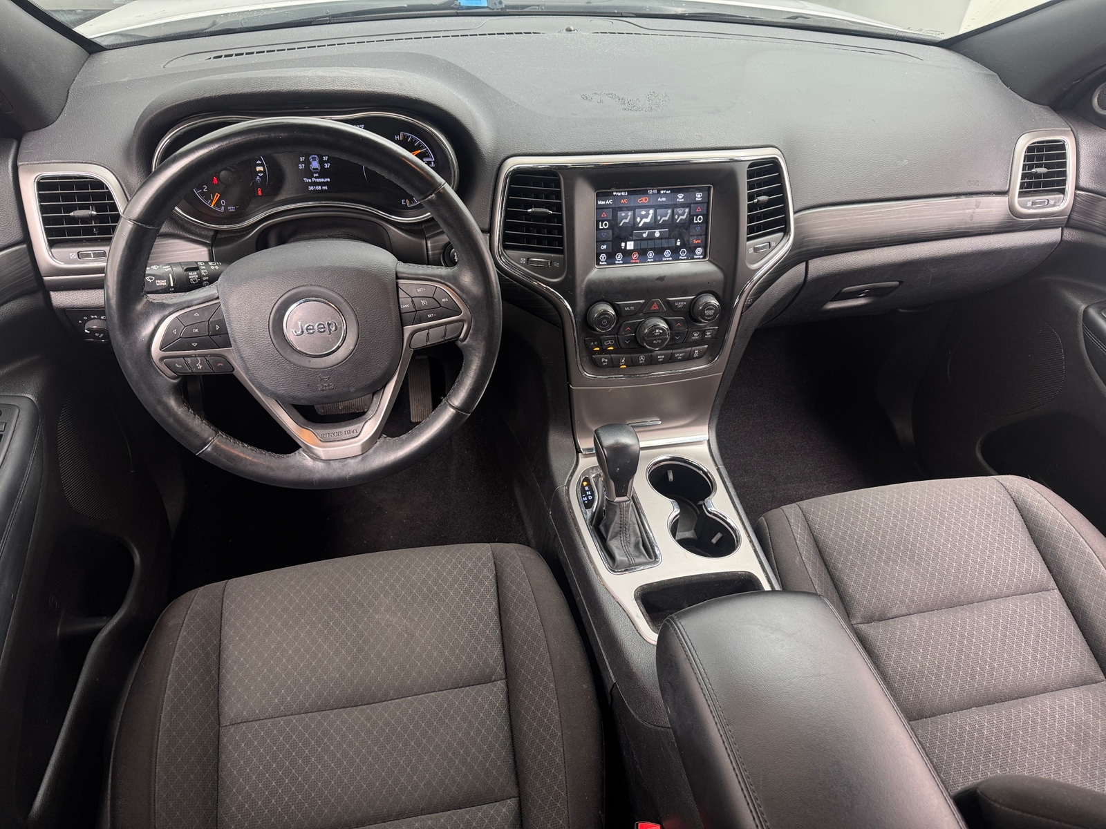 Thumbnail: 2021 Jeep Grand Cherokee - 3