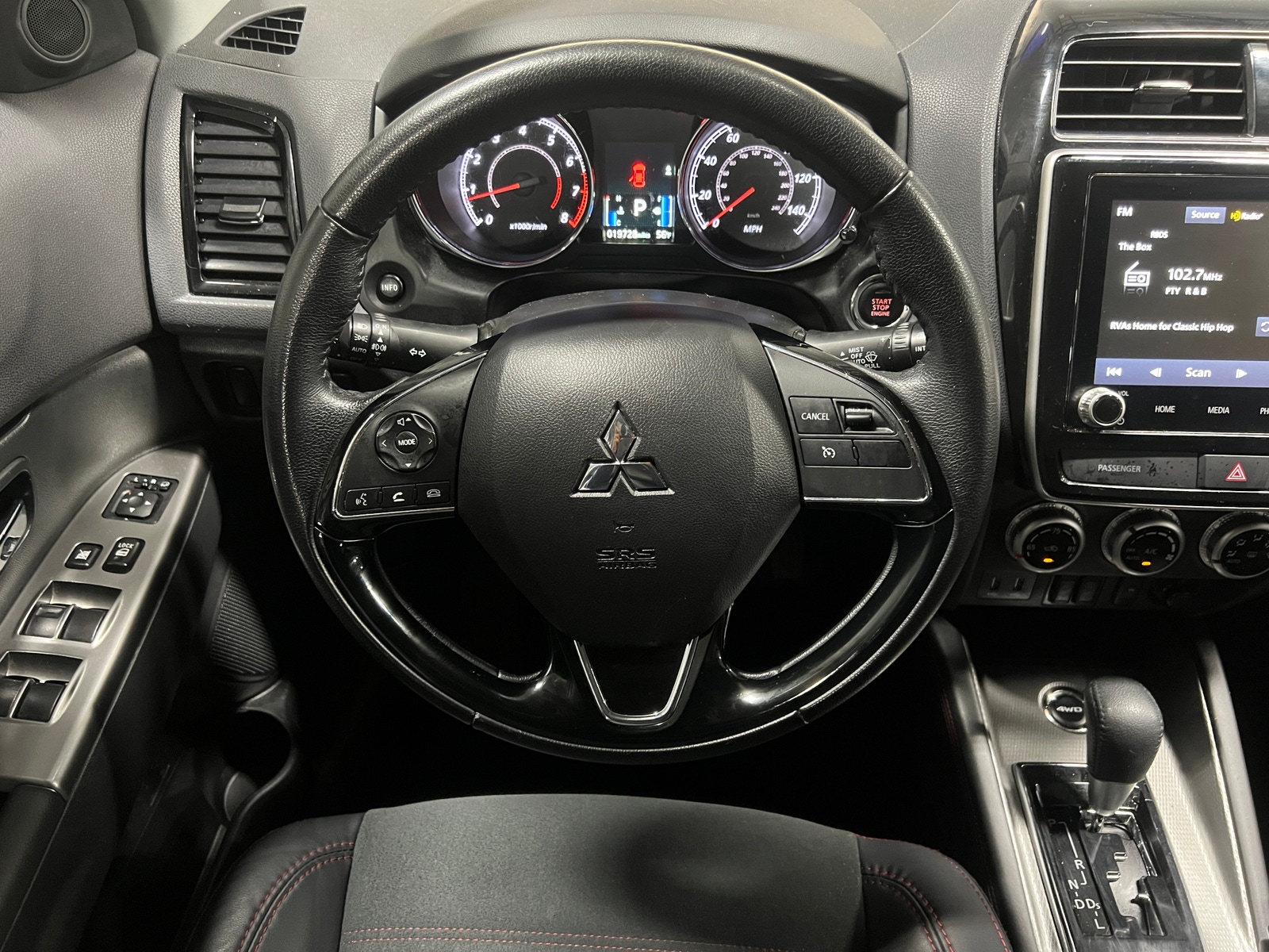 Thumbnail: 2023 Mitsubishi Outlander Sport - 4