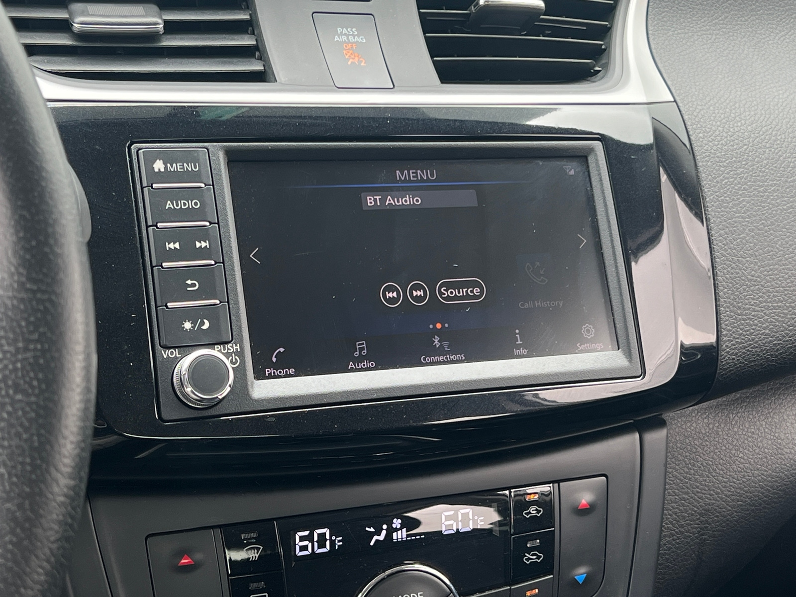 Thumbnail: 2019 Nissan Sentra - 4