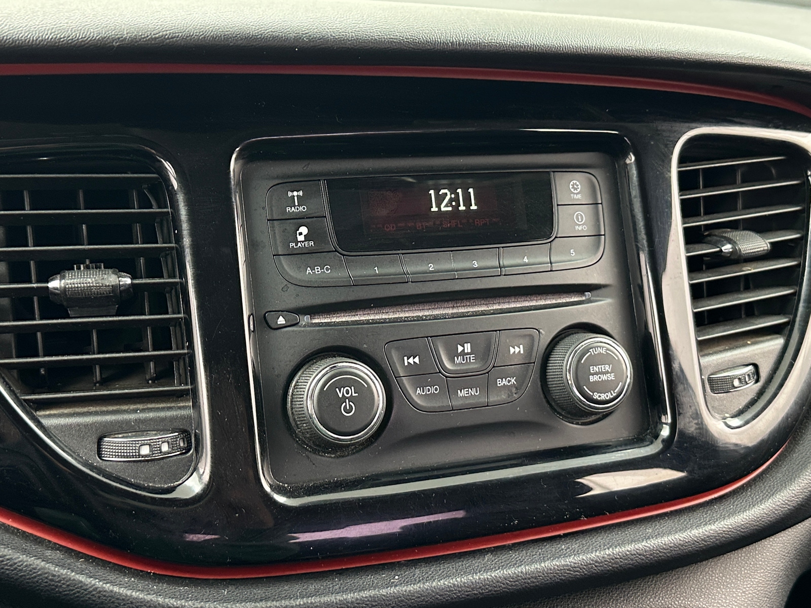 Thumbnail: 2015 Dodge Dart - 4