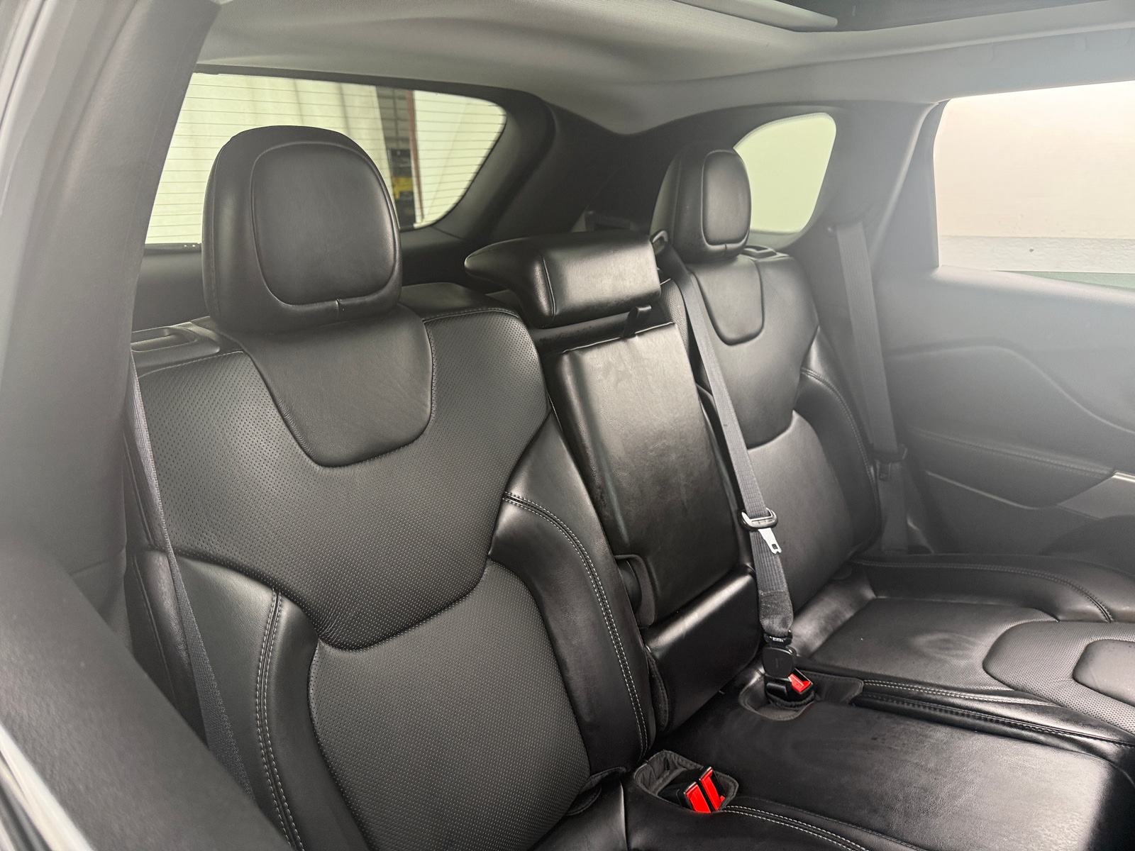 Thumbnail: 2021 Jeep Cherokee - 5