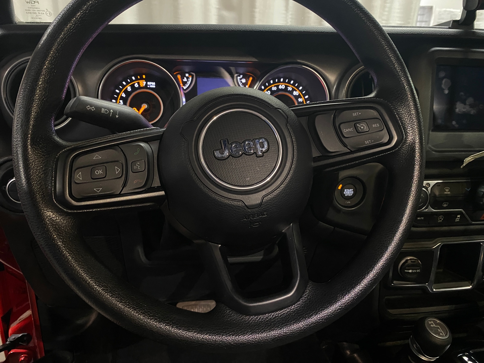 Thumbnail: 2023 Jeep Gladiator - 5