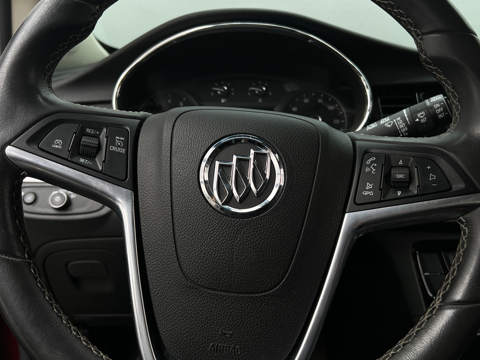 Thumbnail: 2022 Buick Encore - 5