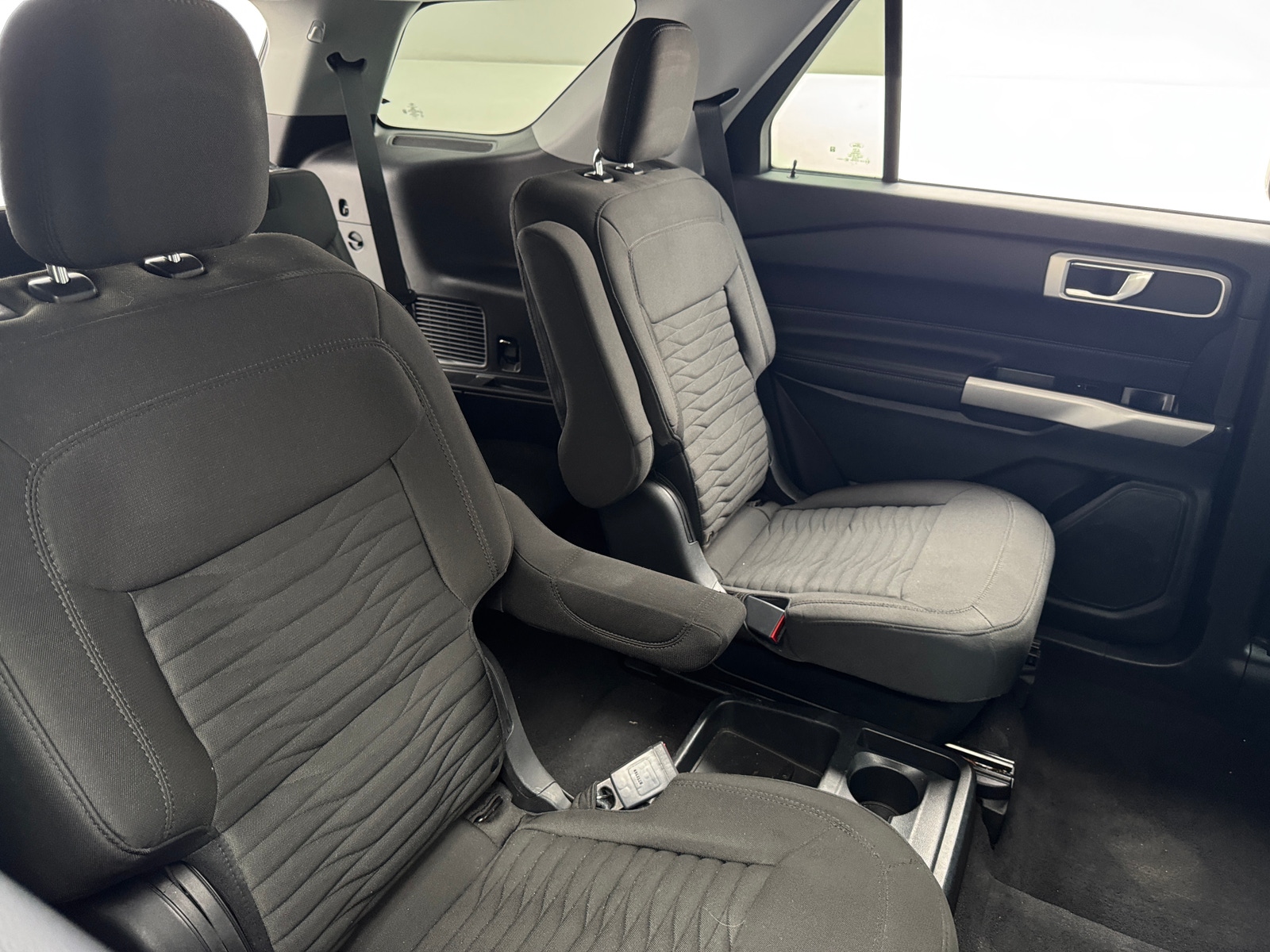 Thumbnail: 2021 Ford Explorer - 6