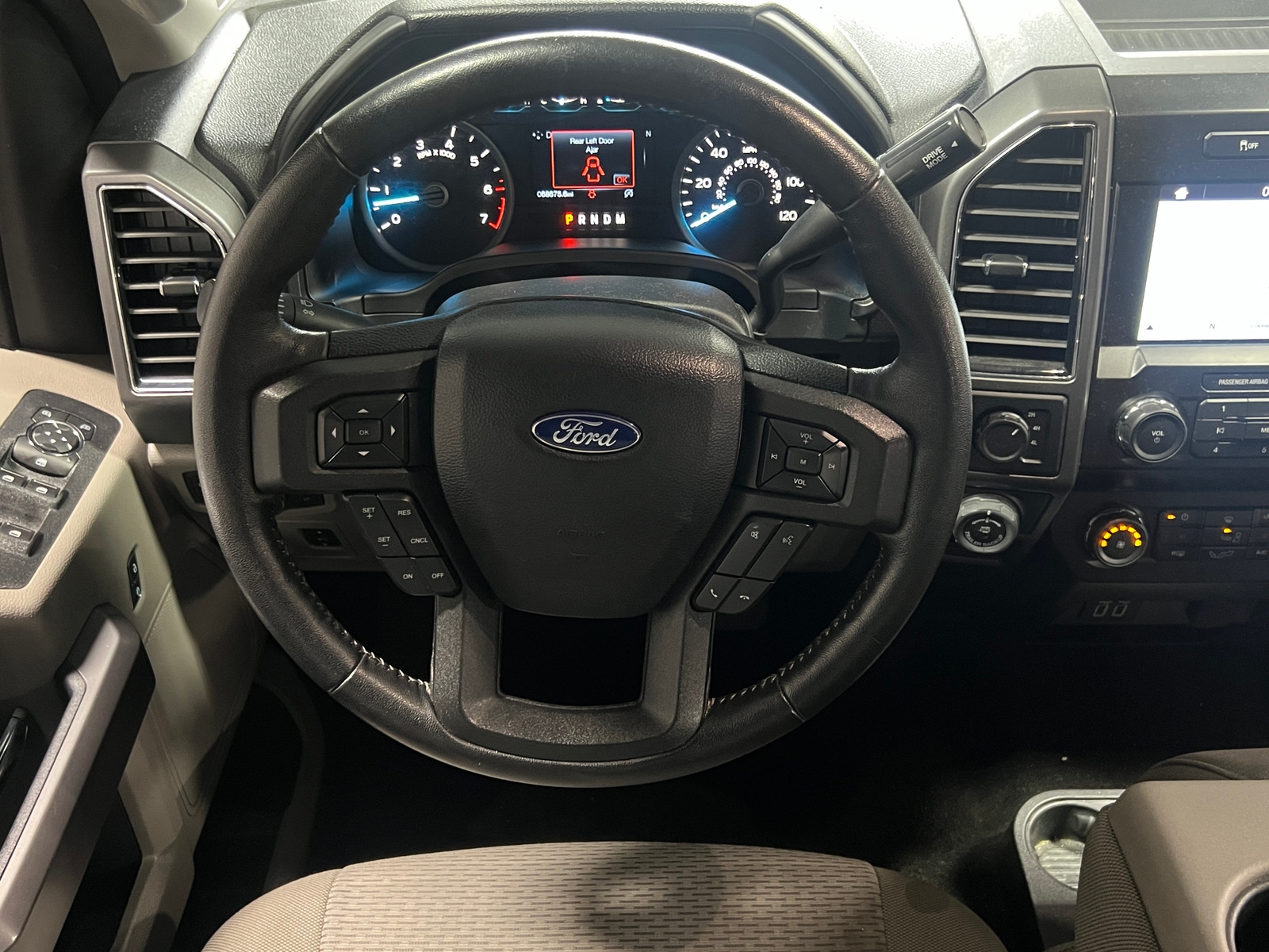 Thumbnail: 2019 Ford Econoline - 5