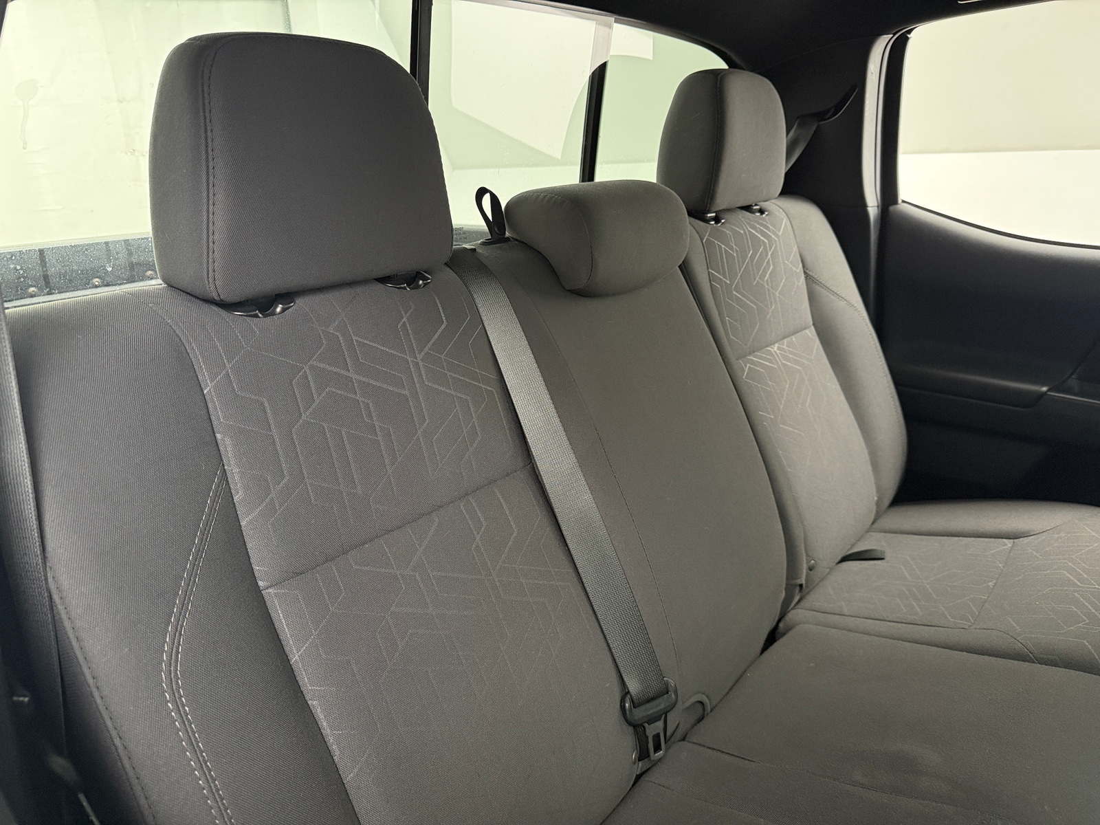 Thumbnail: 2017 Toyota Tacoma - 6