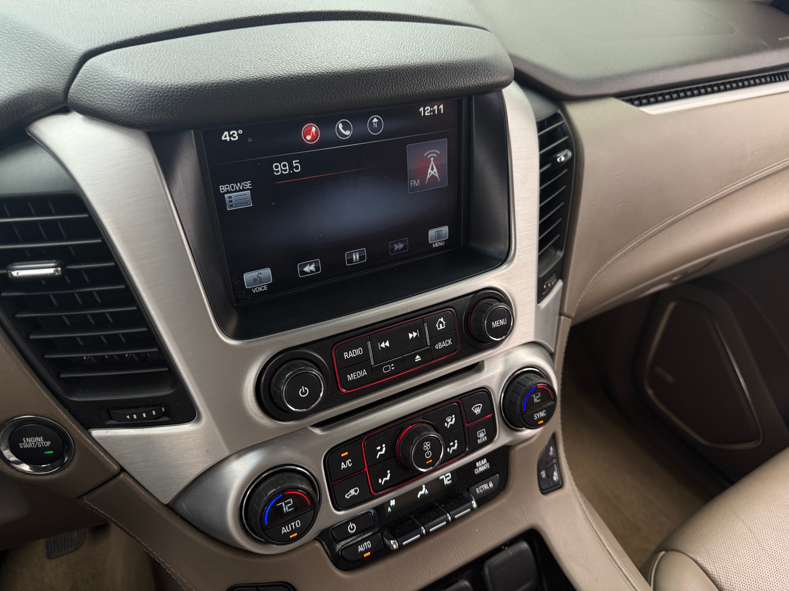 Thumbnail: 2015 GMC Yukon - 3